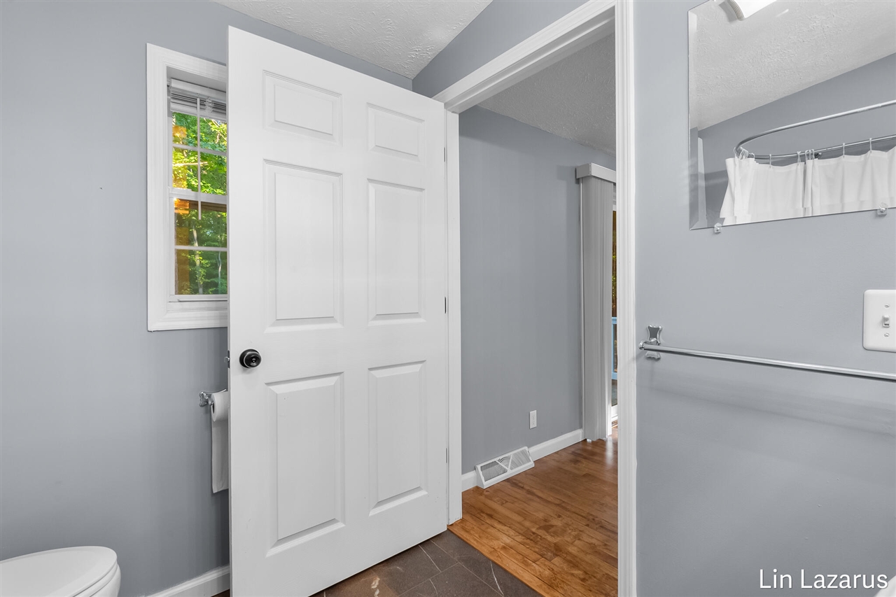 8268 Bradley Road