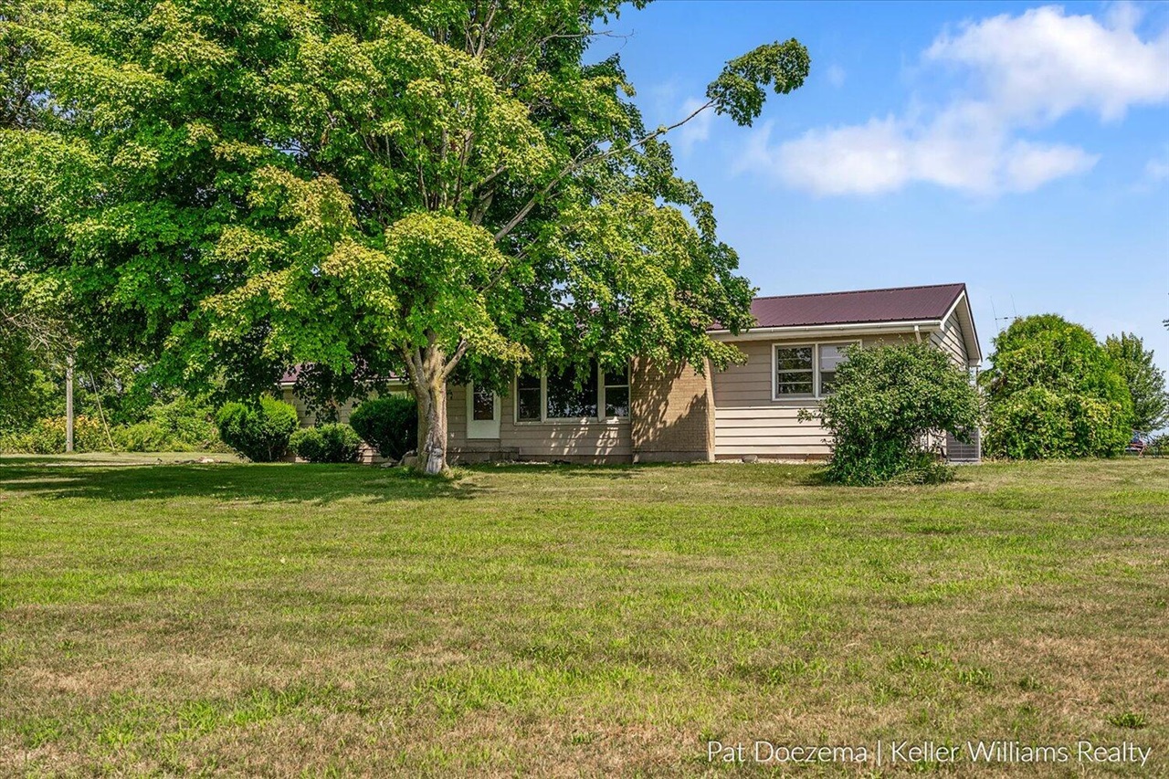 13637 S State Road