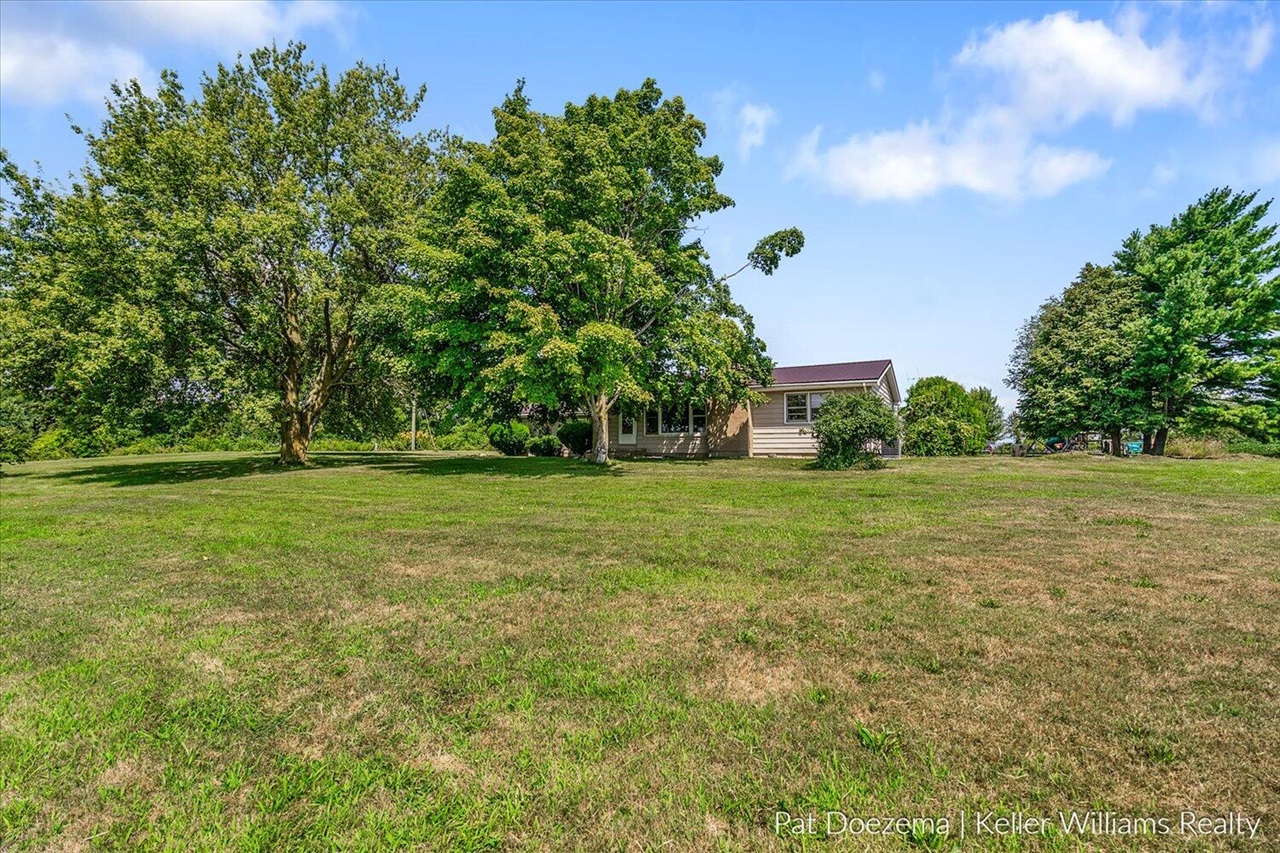 13637 S State Road