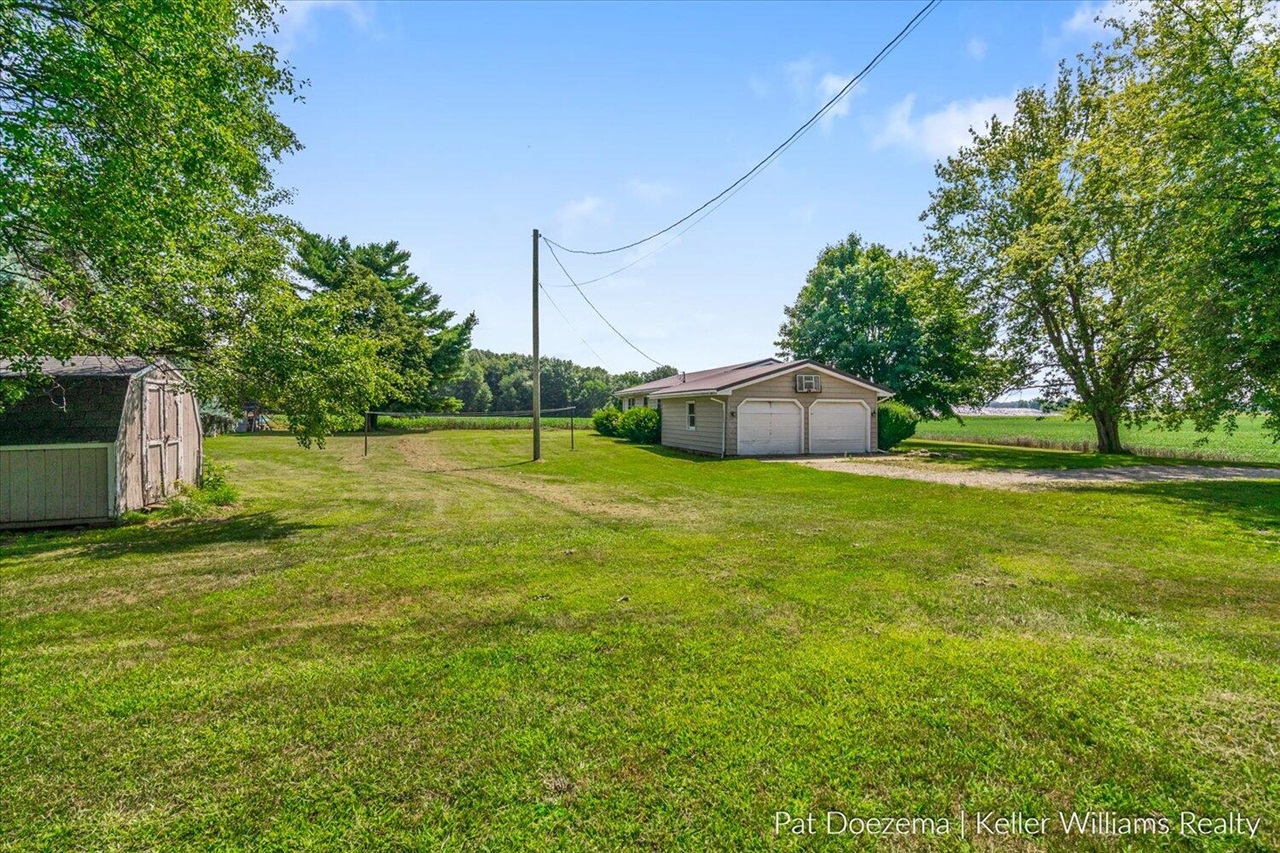 13637 S State Road