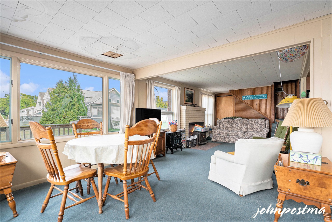 2207 Strait Tow Boulevard