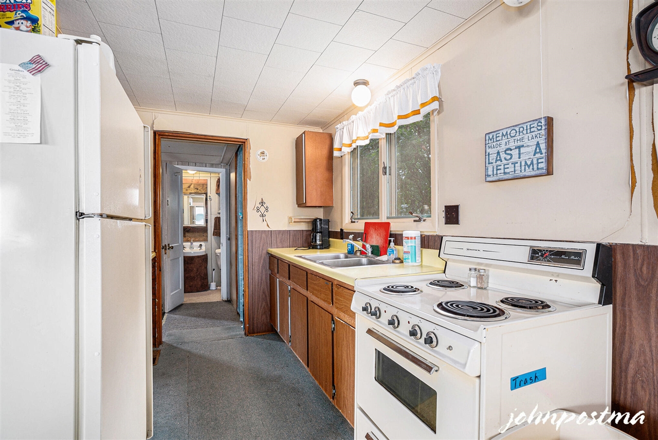 2207 Strait Tow Boulevard