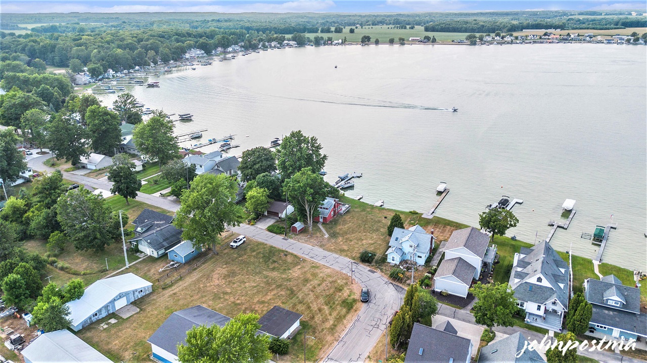 2207 Strait Tow Boulevard