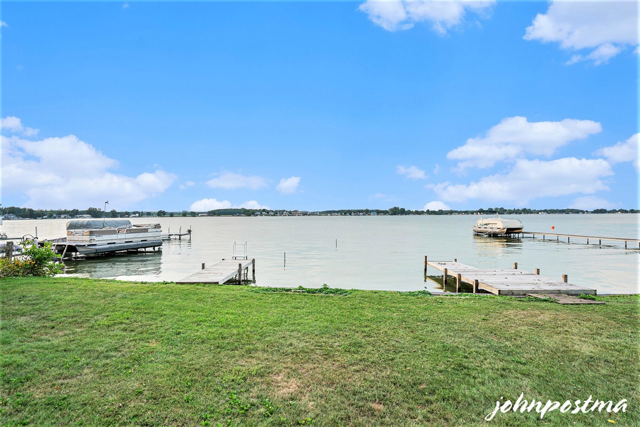 2207 Strait Tow Boulevard