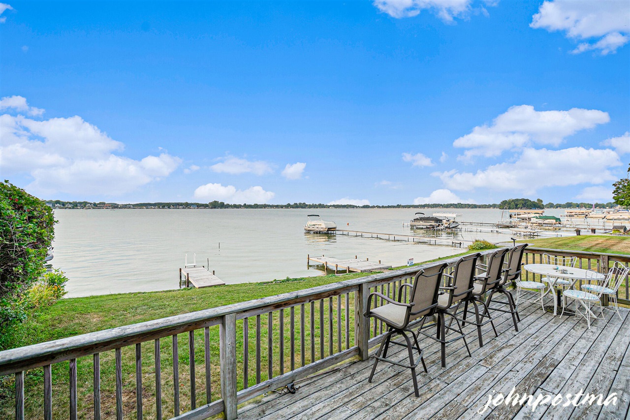 2207 Strait Tow Boulevard