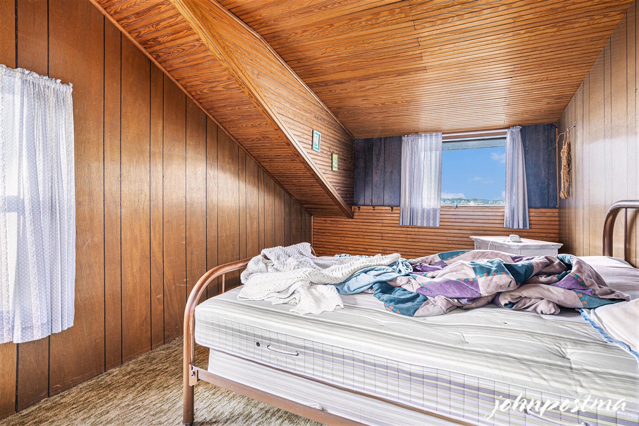 2207 Strait Tow Boulevard