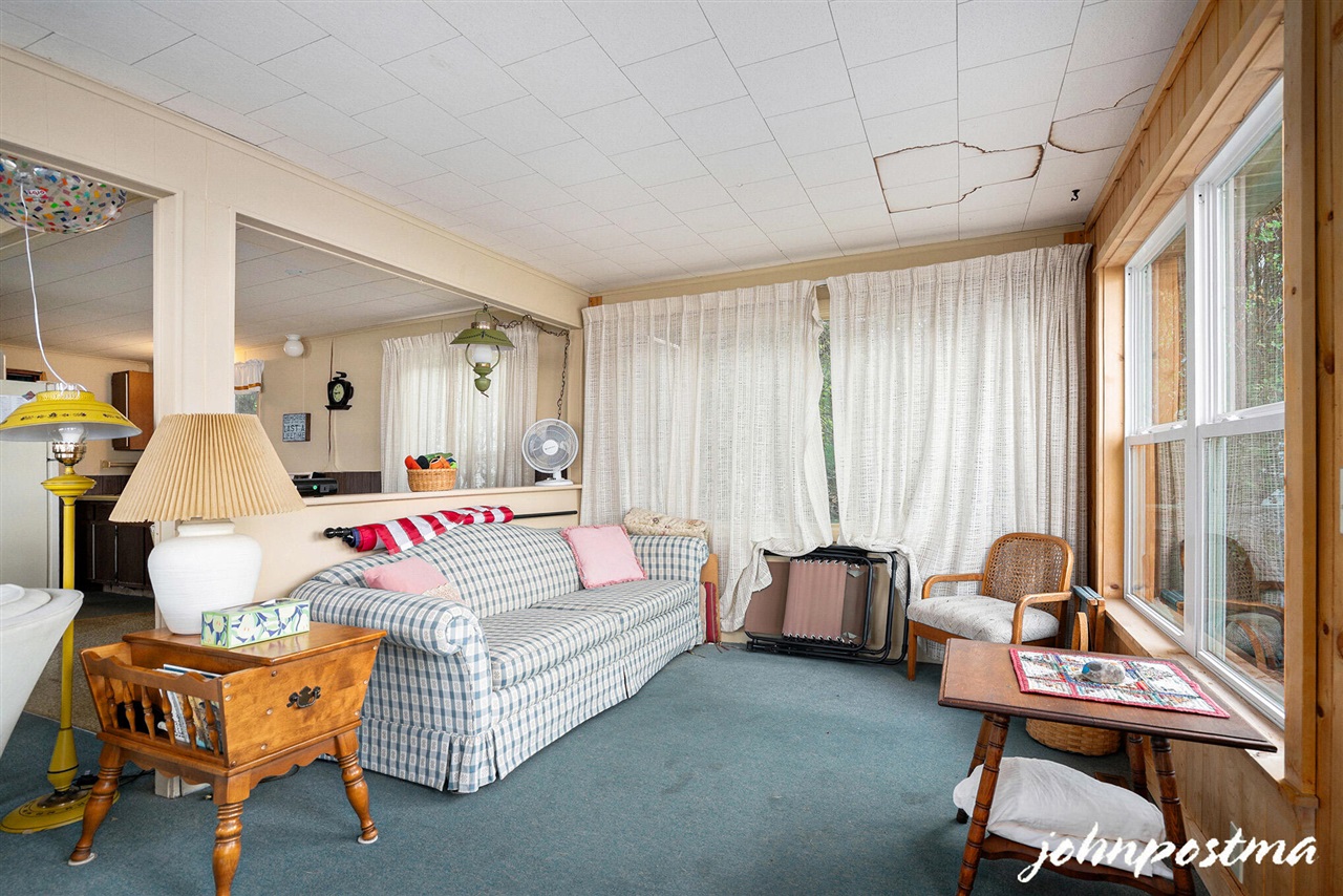 2207 Strait Tow Boulevard