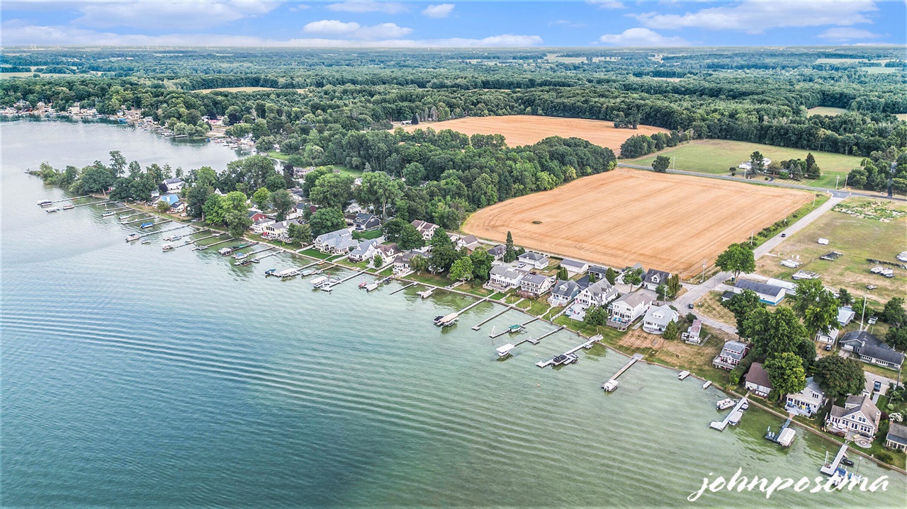 2207 Strait Tow Boulevard