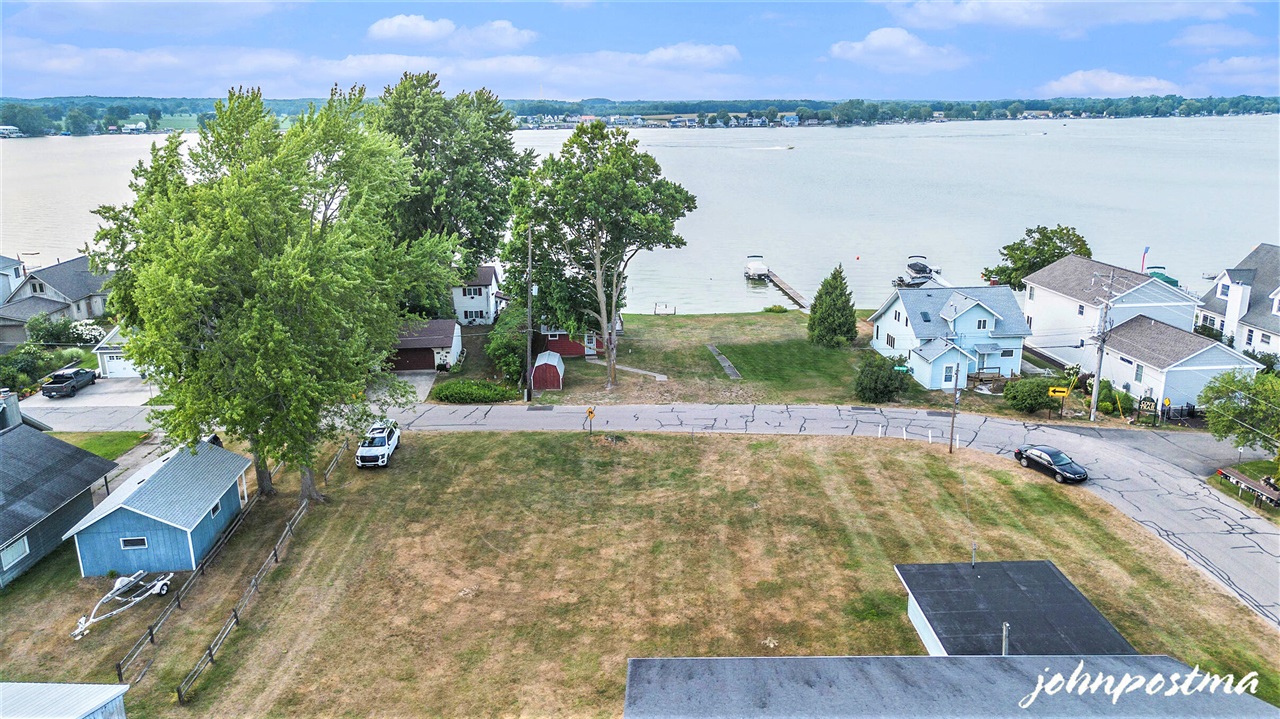 2207 Strait Tow Boulevard