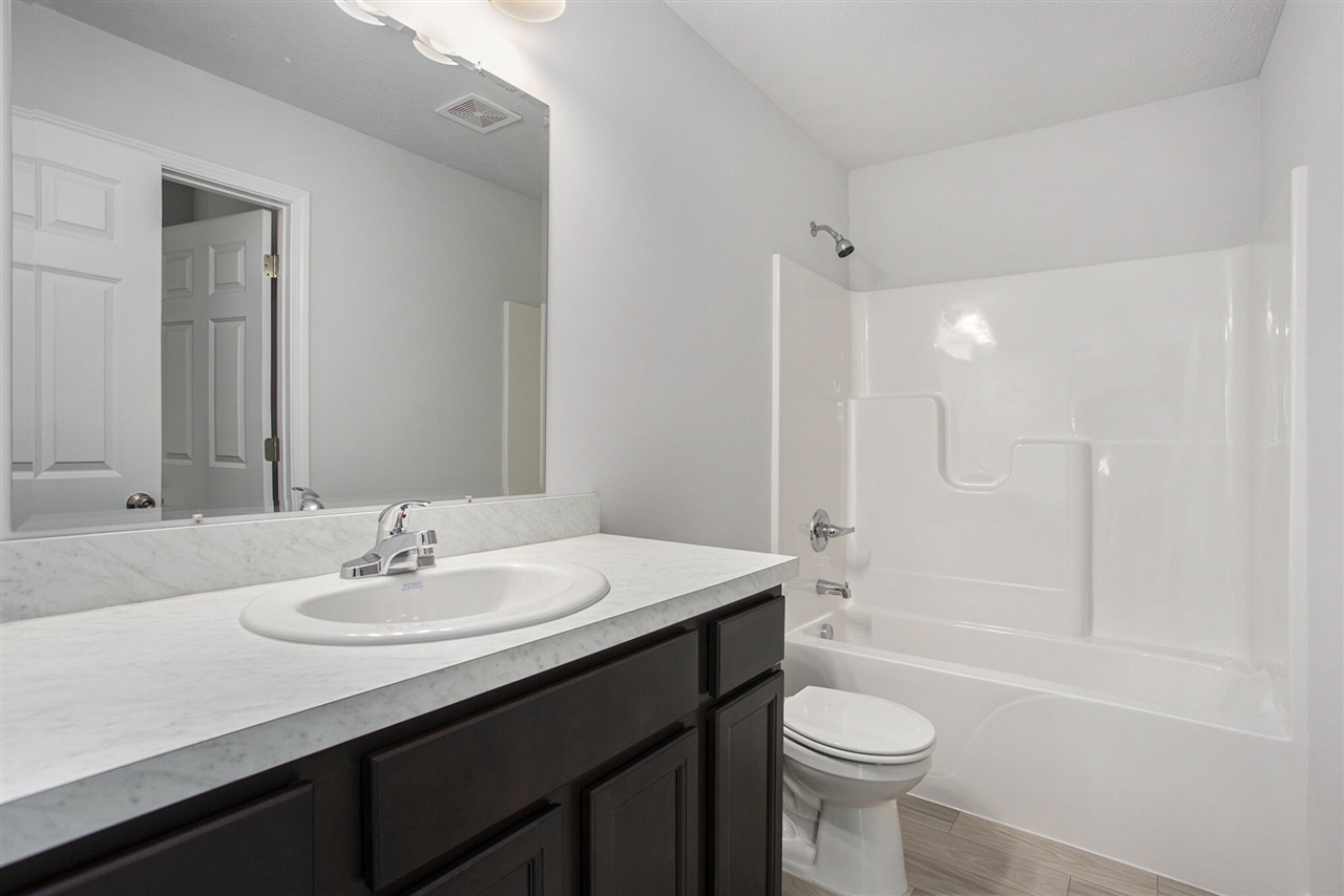 Lot 19 S Elder Ave