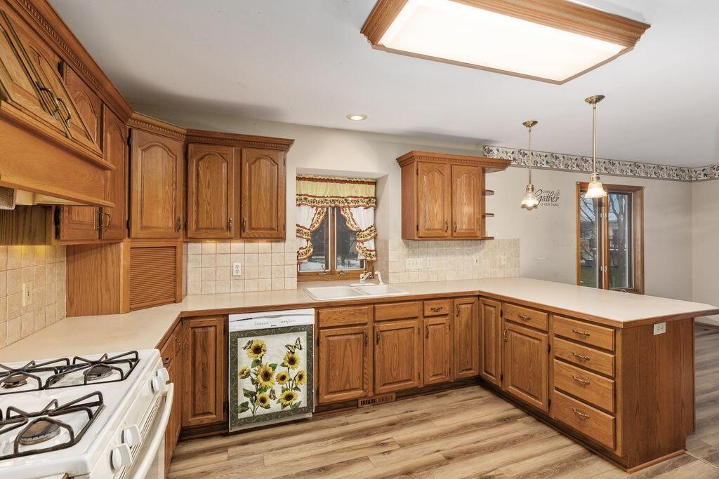 4206 Little Star Court