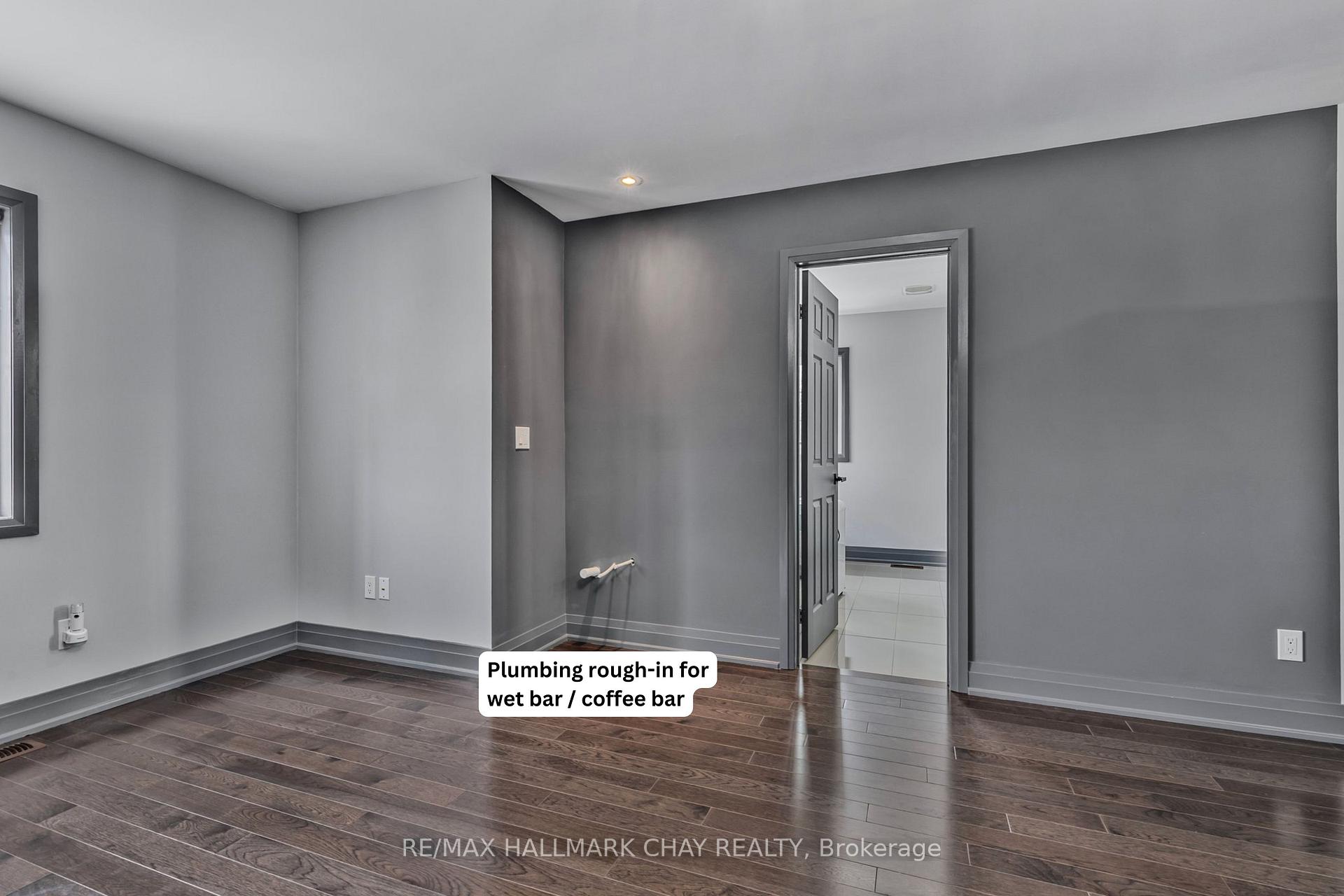43 Walls Cres