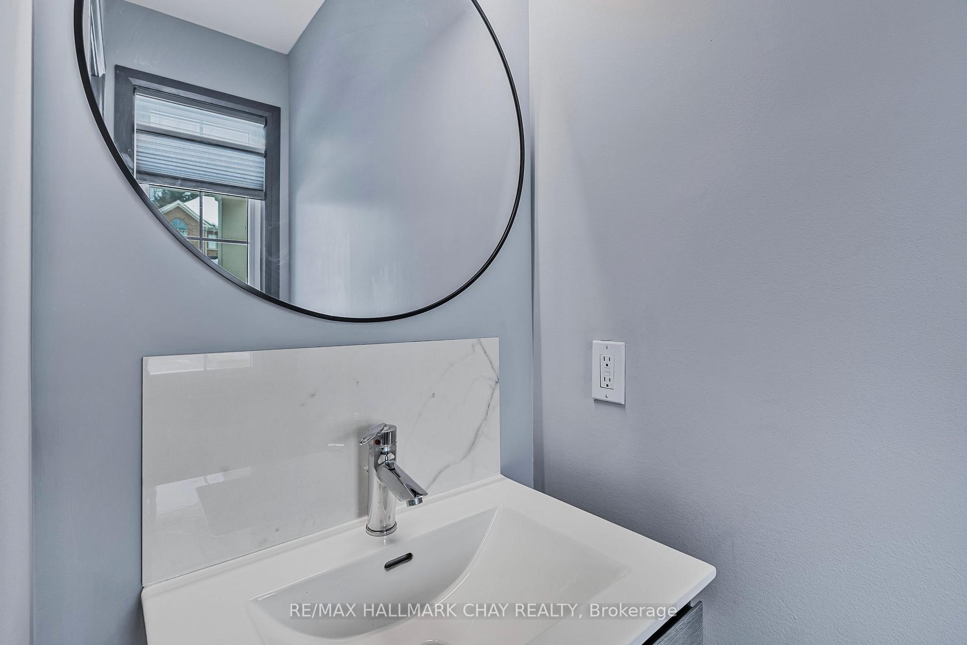 43 Walls Cres