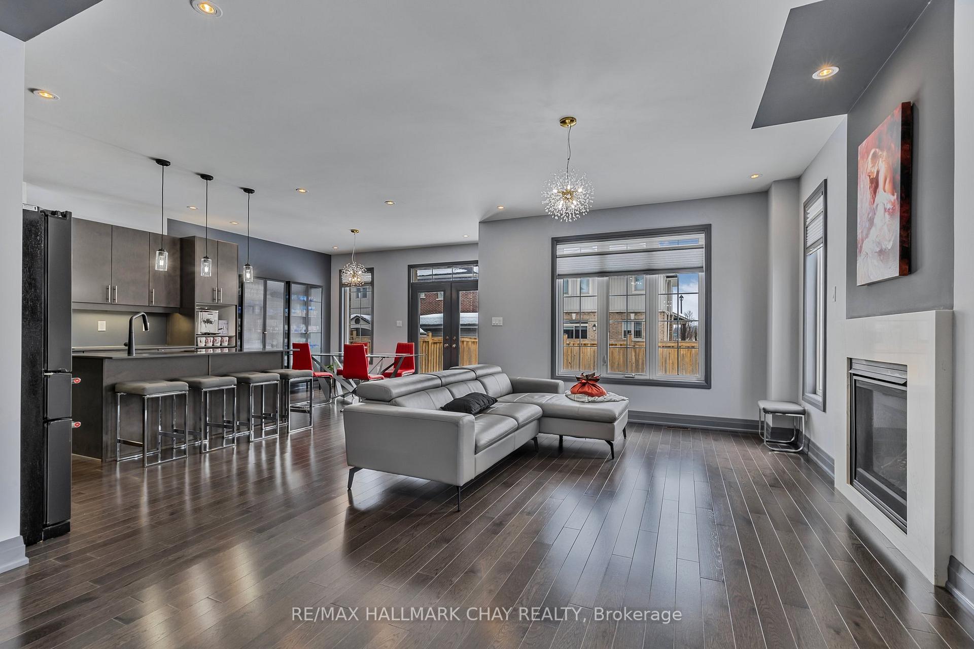 43 Walls Cres