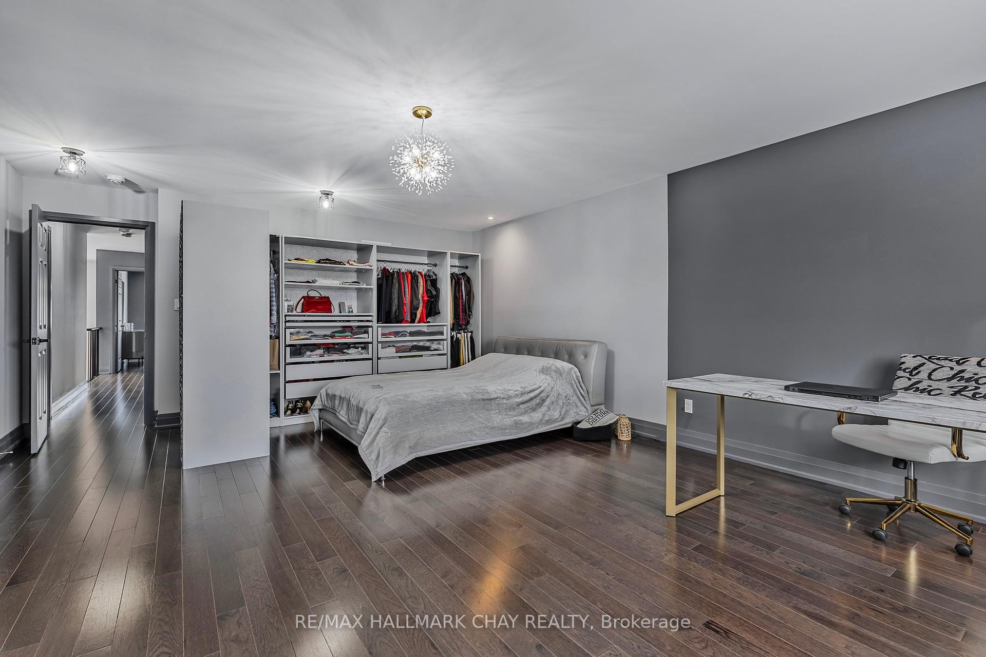 43 Walls Cres