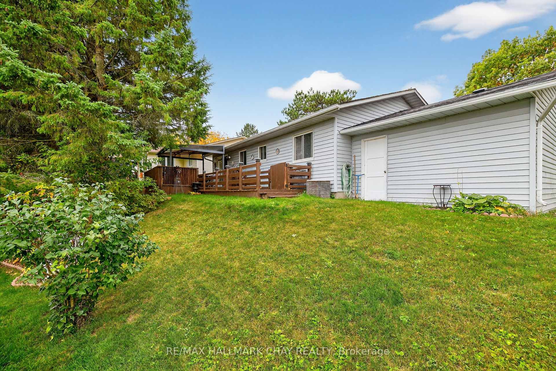 72 Tecumseth Pines Drive