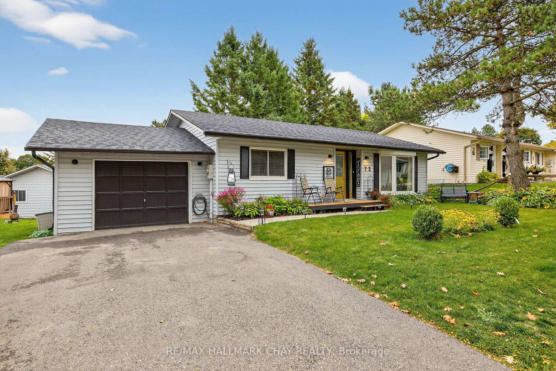 72 Tecumseth Pines Drive