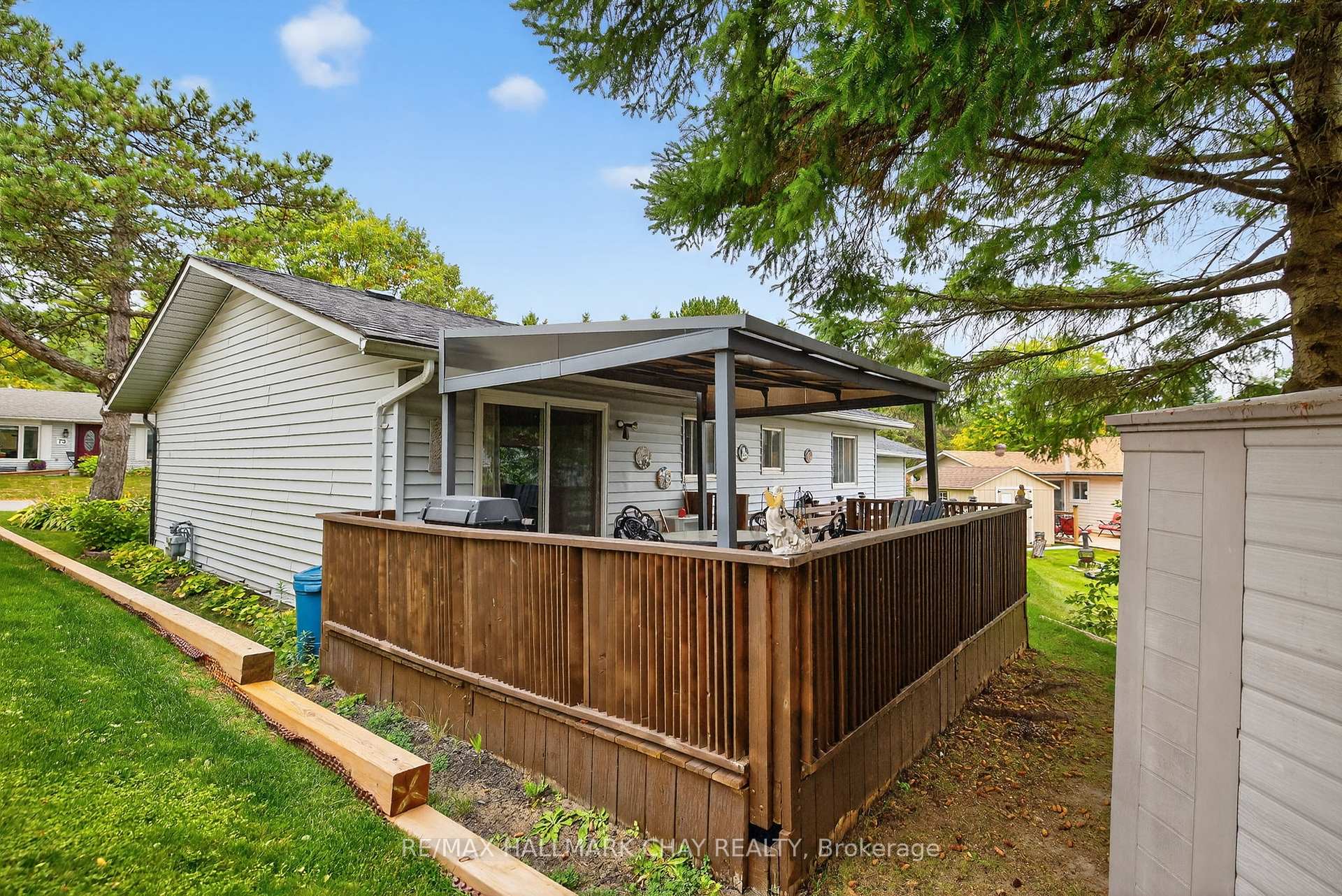 72 Tecumseth Pines Drive