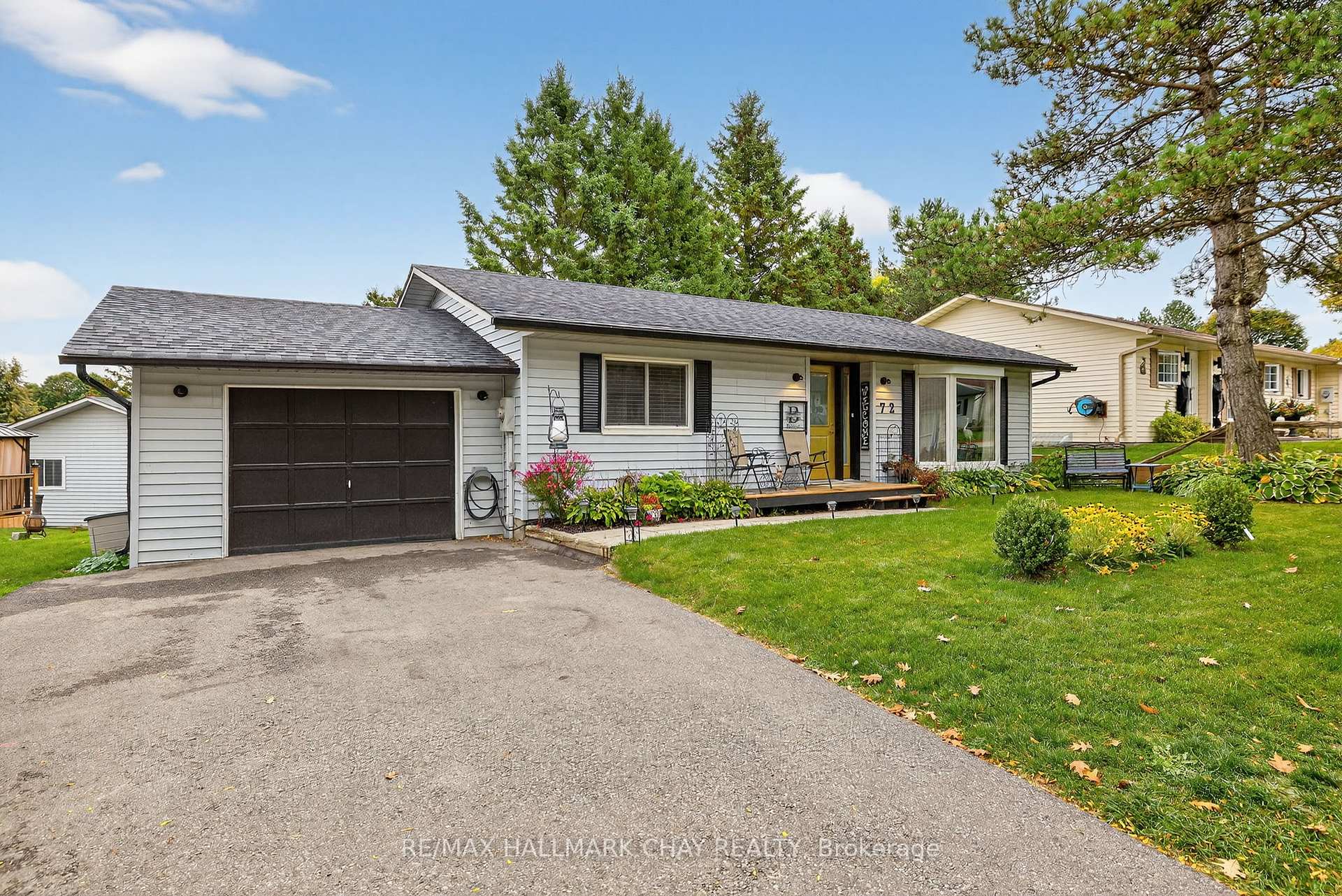 72 Tecumseth Pines Drive