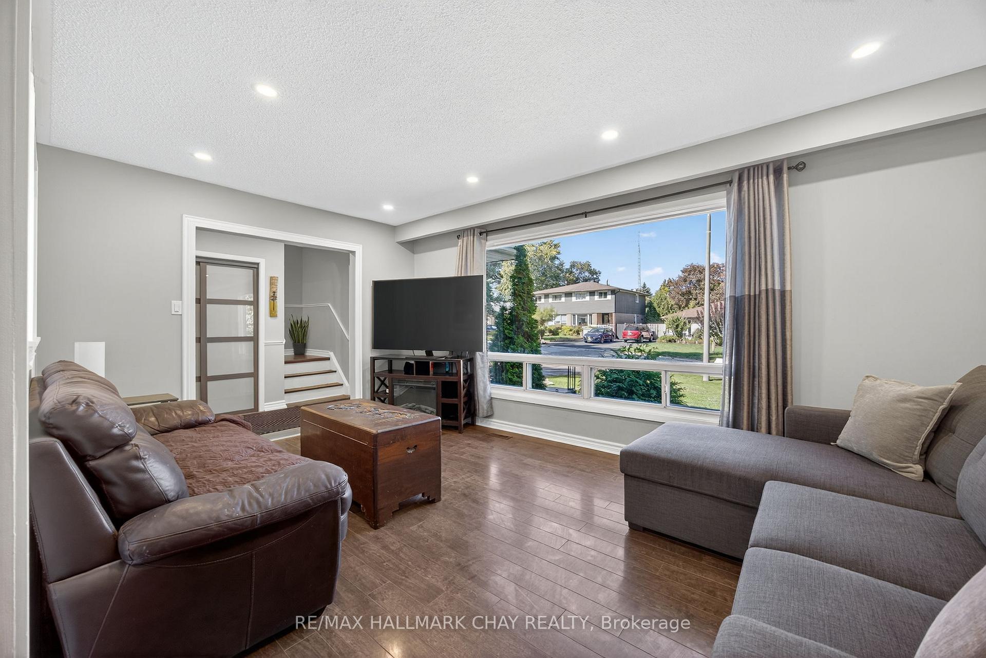 49 Brown Street, New Tecumseth, ON L0G 1W0, New Tecumseth ON, L0G 1W0