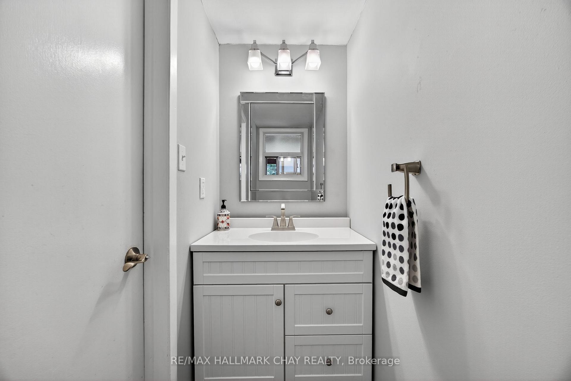 49 Brown Street, New Tecumseth, ON L0G 1W0, New Tecumseth ON, L0G 1W0