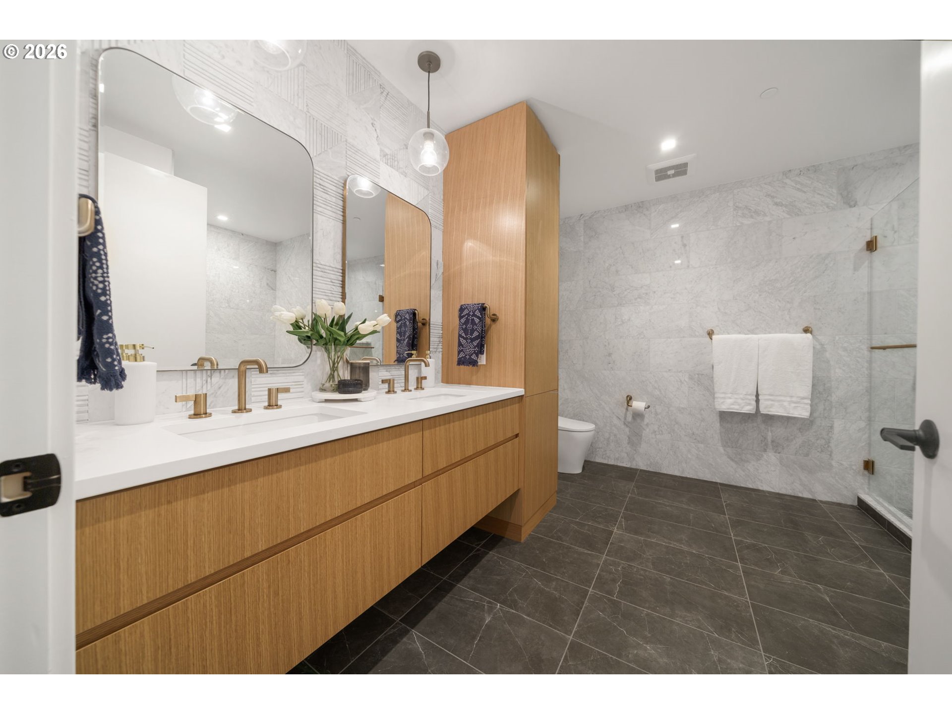 590 WATERFRONT WAY 901