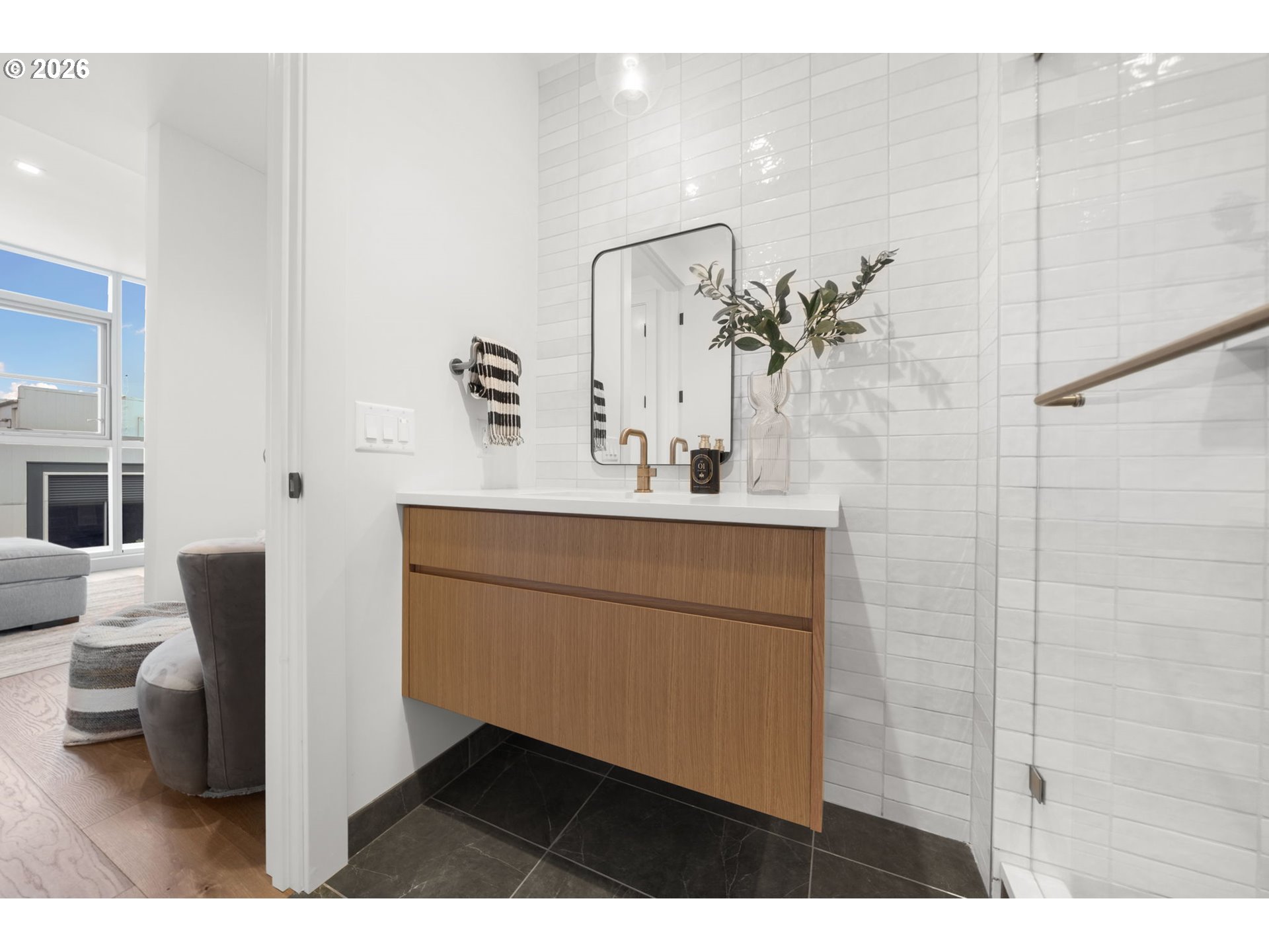 590 WATERFRONT WAY 901