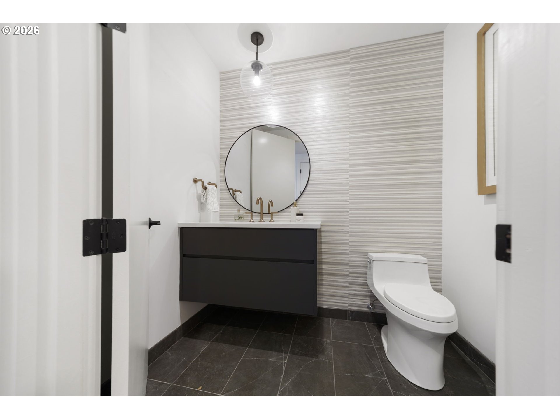 590 WATERFRONT WAY 901