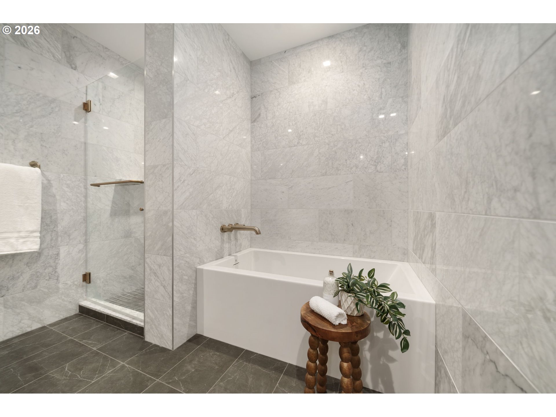 590 WATERFRONT WAY 901