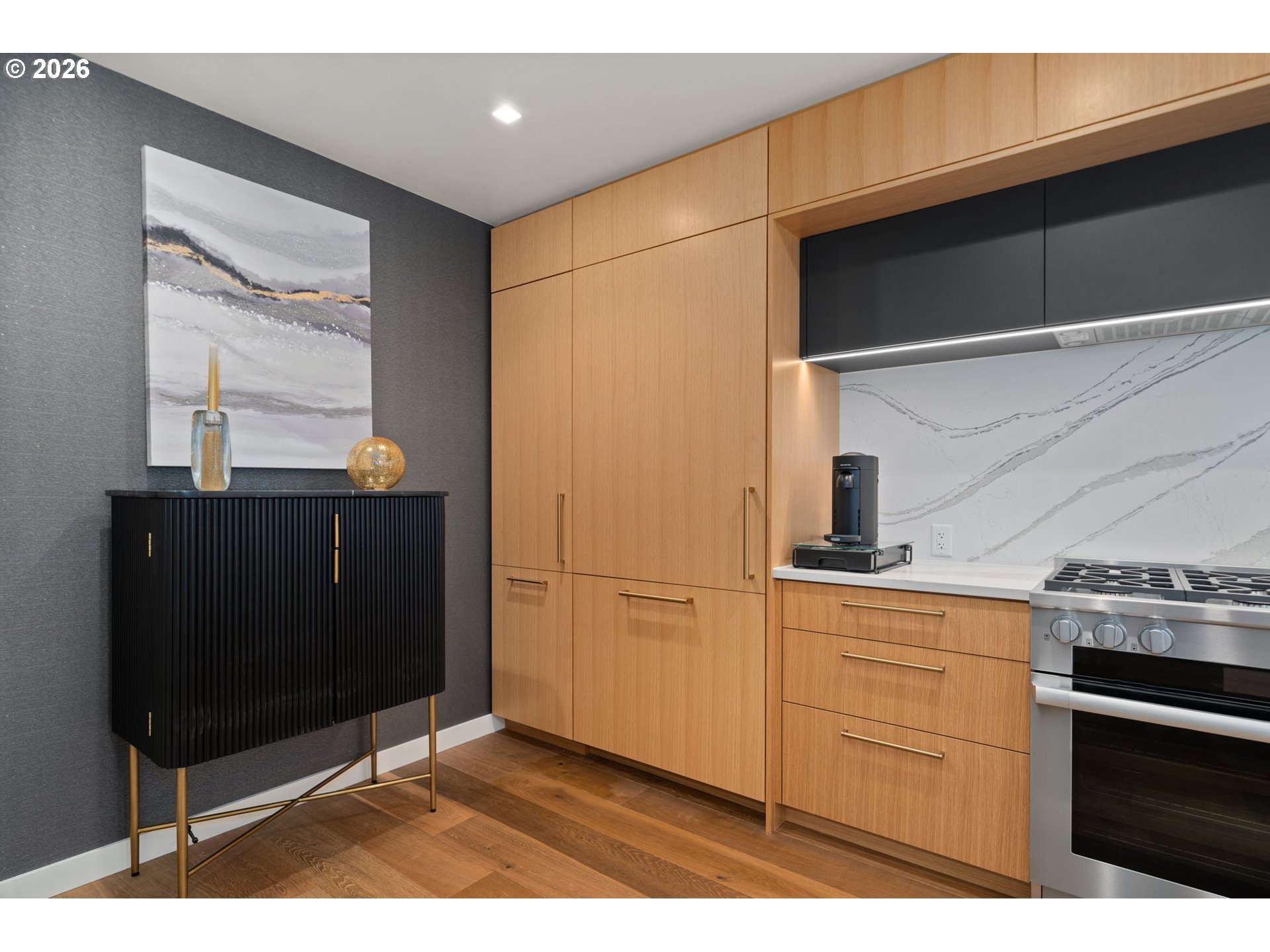 590 WATERFRONT WAY 202