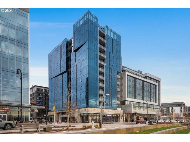 590 WATERFRONT WAY 202