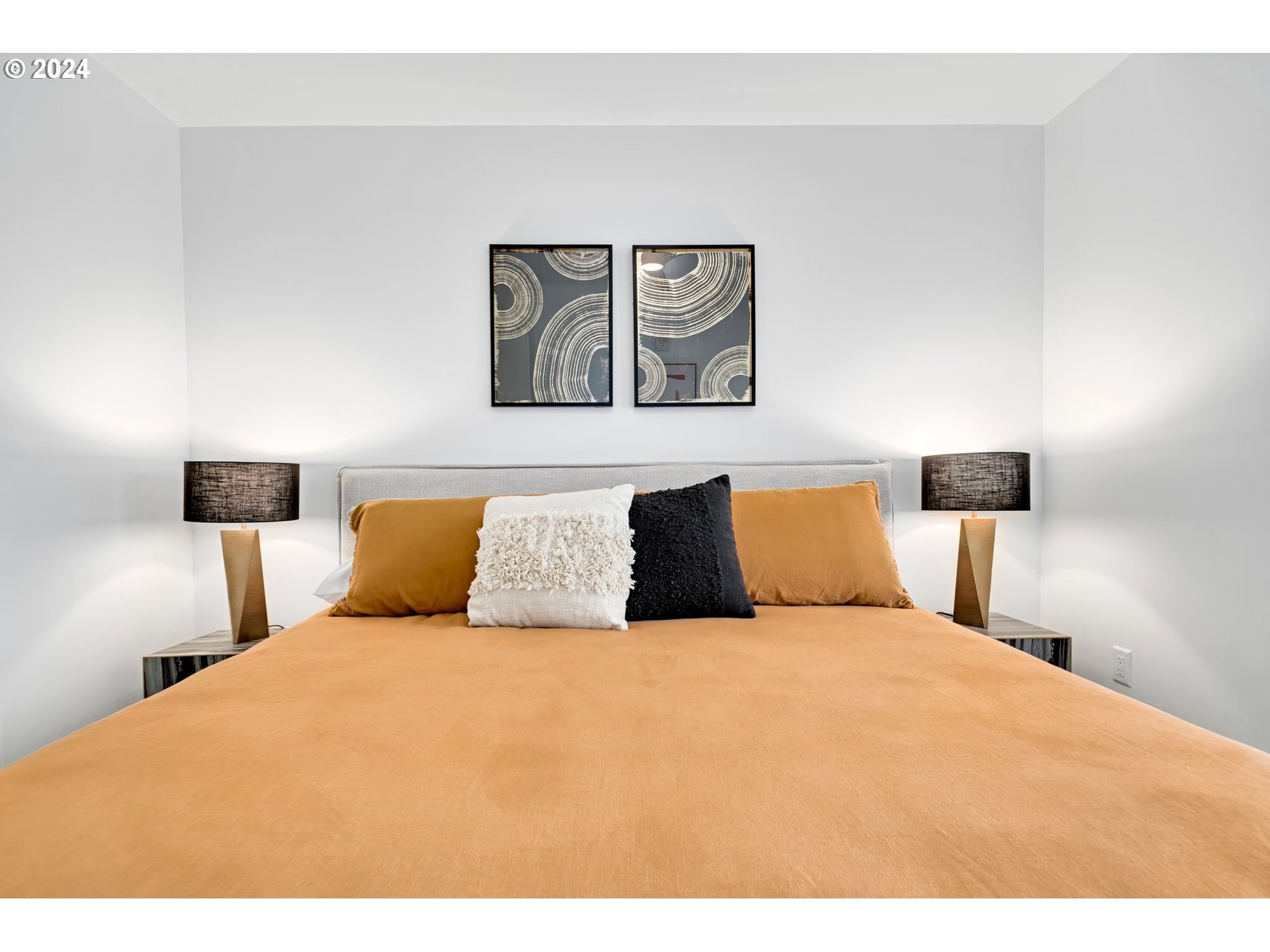 590 WATERFRONT WAY 204