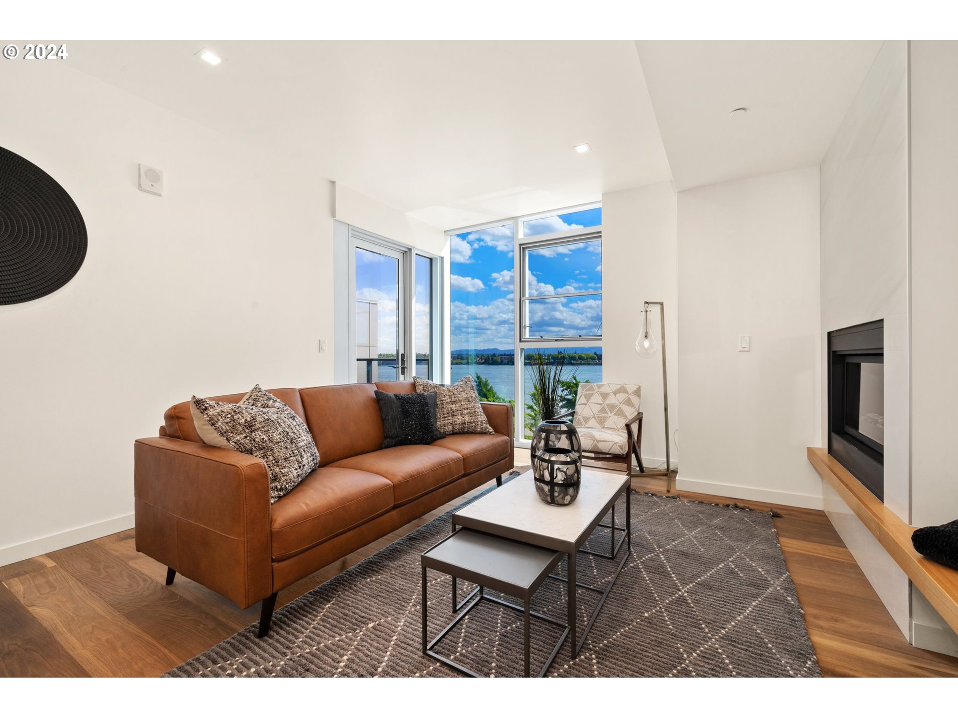 590 WATERFRONT WAY 204
