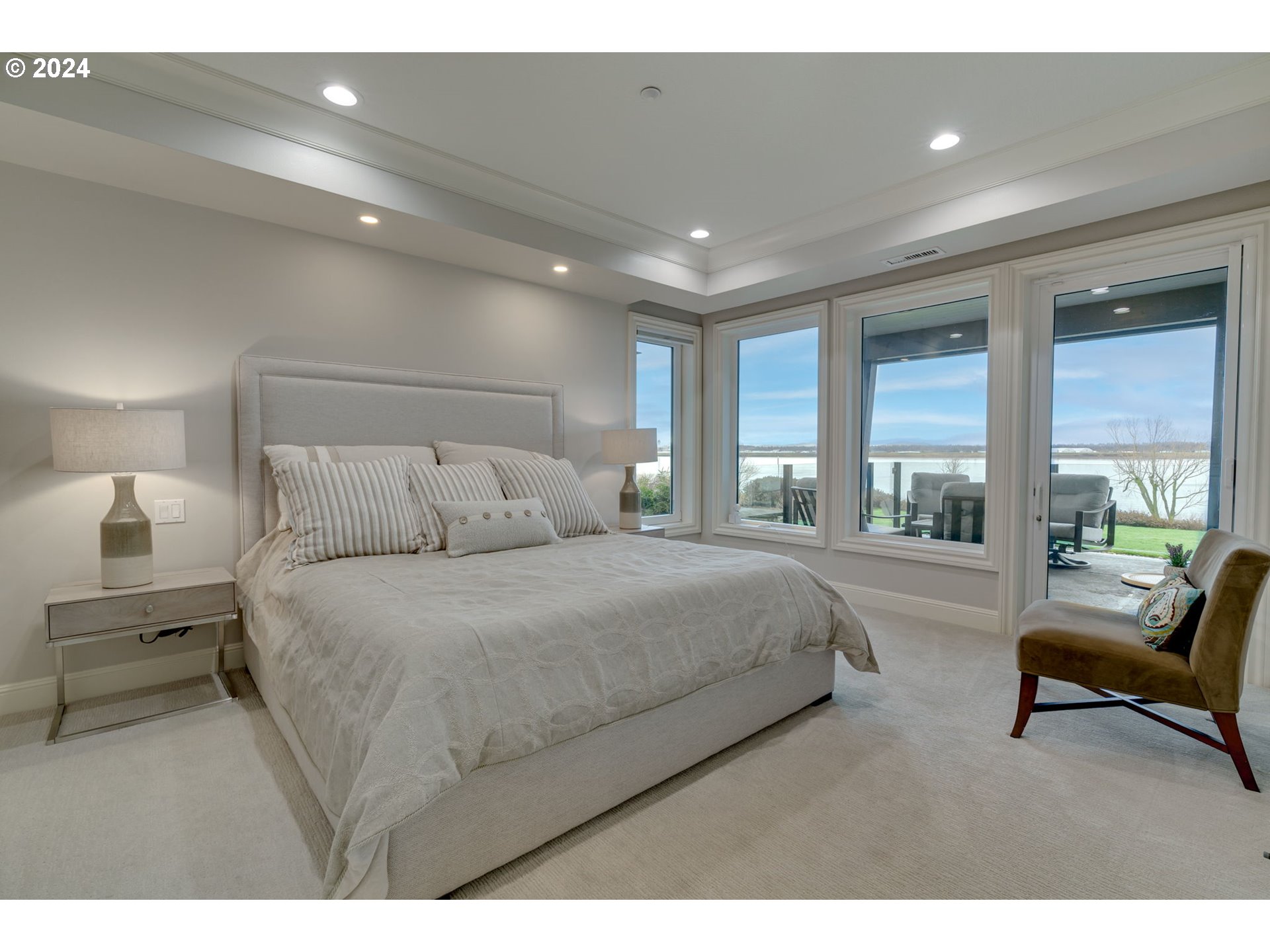 5905 SE COLUMBIA WAY 103