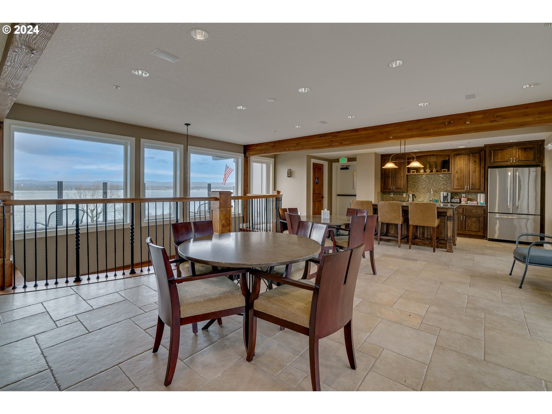 5905 SE COLUMBIA WAY 103