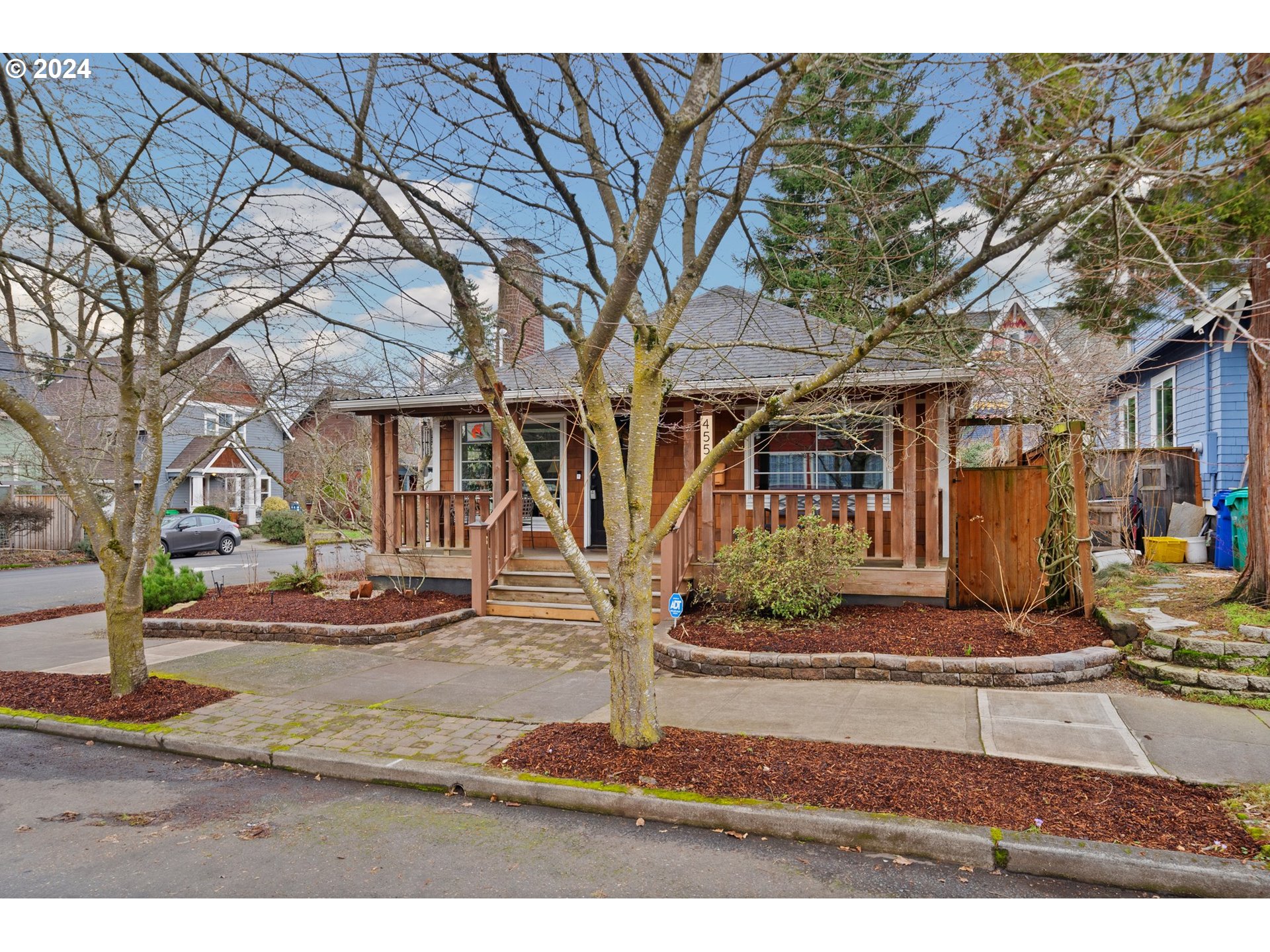 4552 NE 26TH AVE