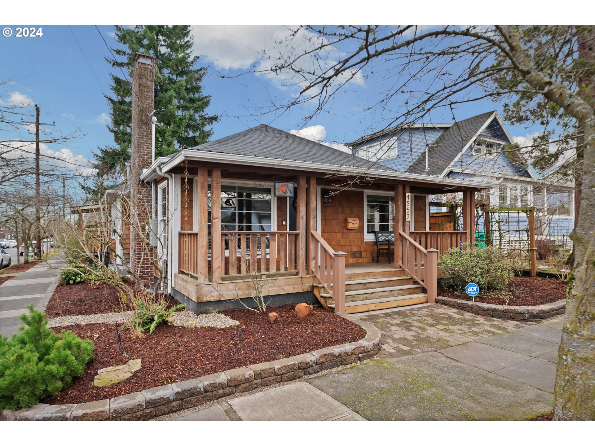 4552 NE 26TH AVE