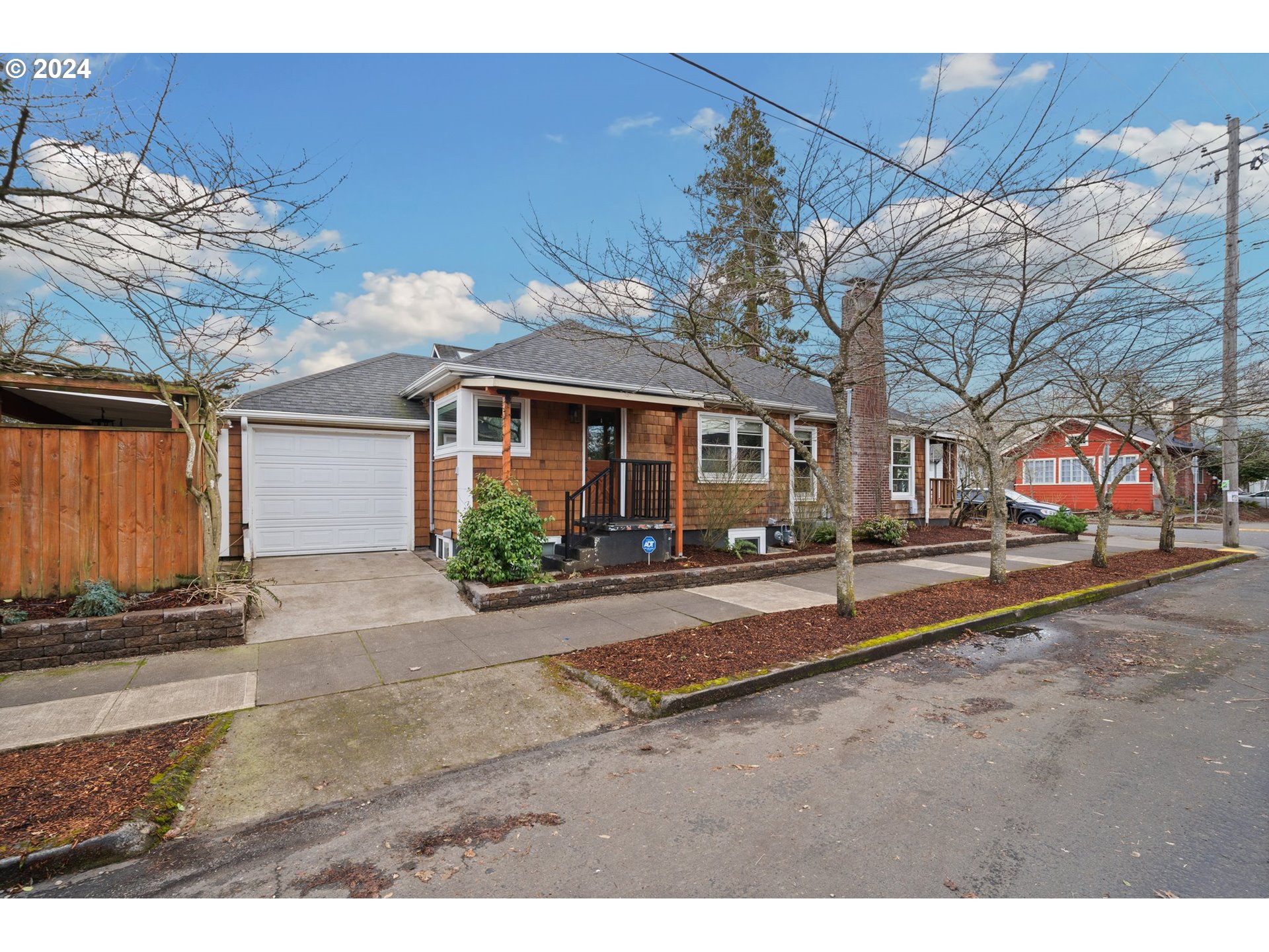 4552 NE 26TH AVE
