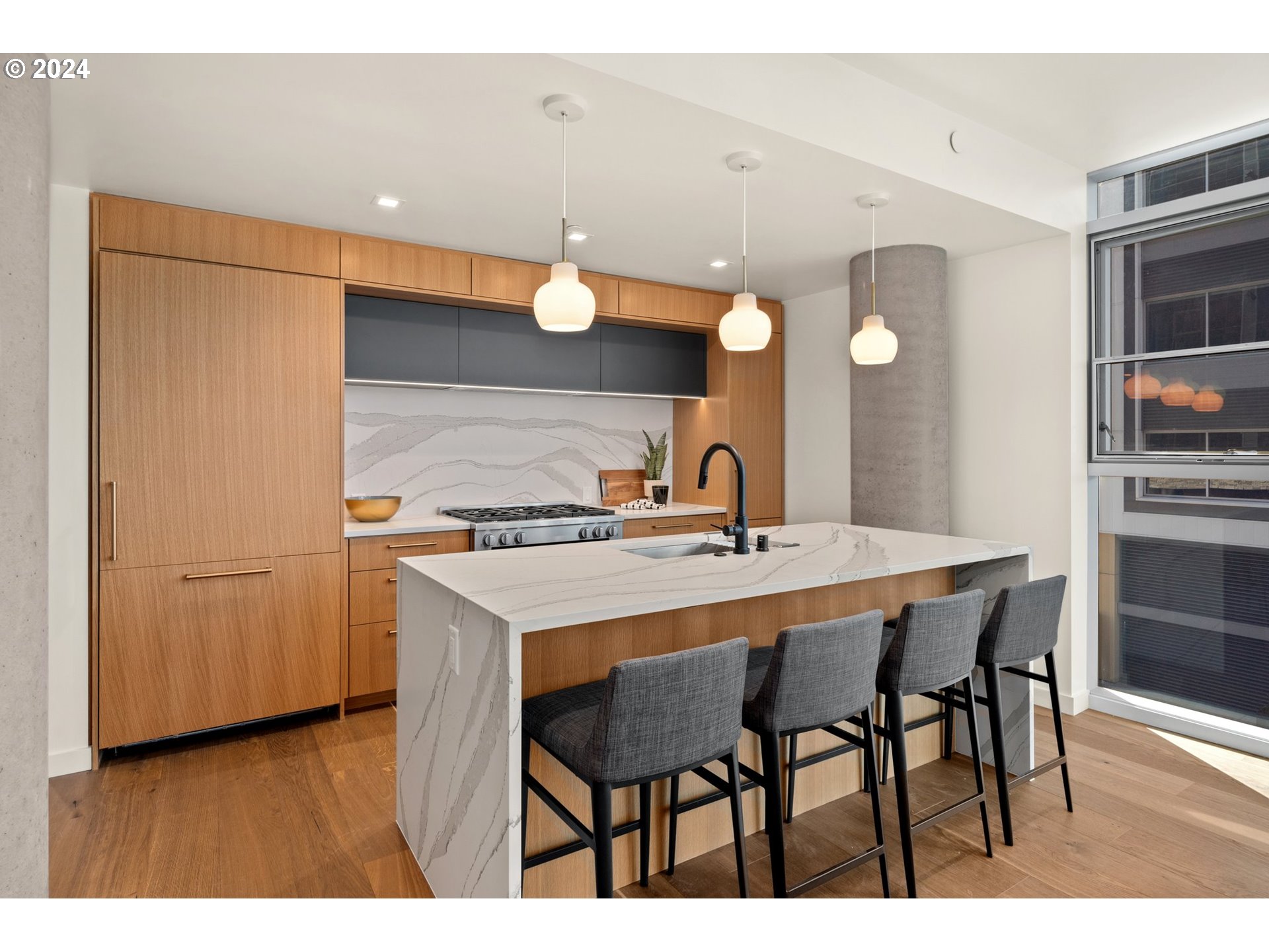 590 WATERFRONT WAY 201