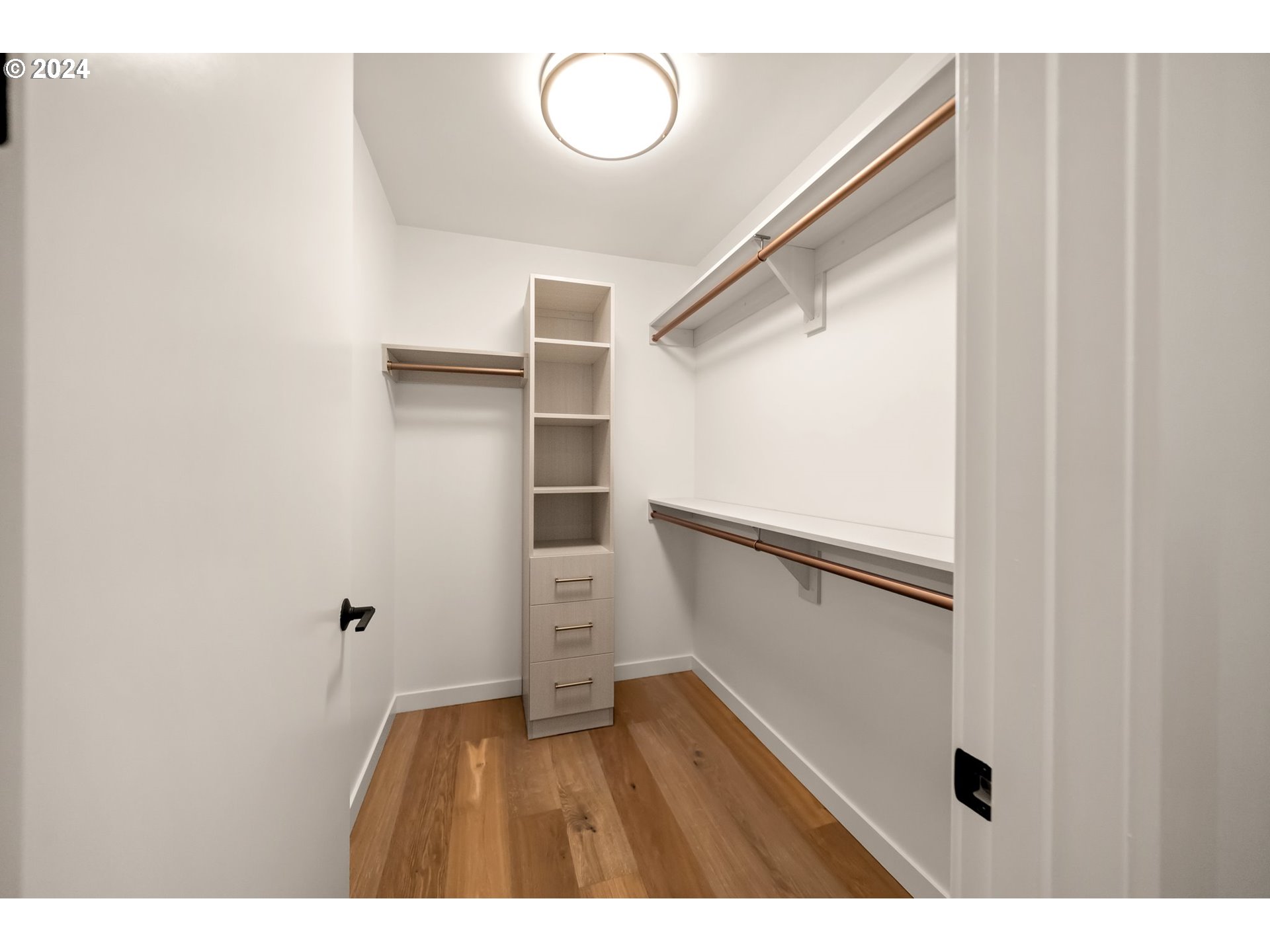 590 WATERFRONT WAY 201