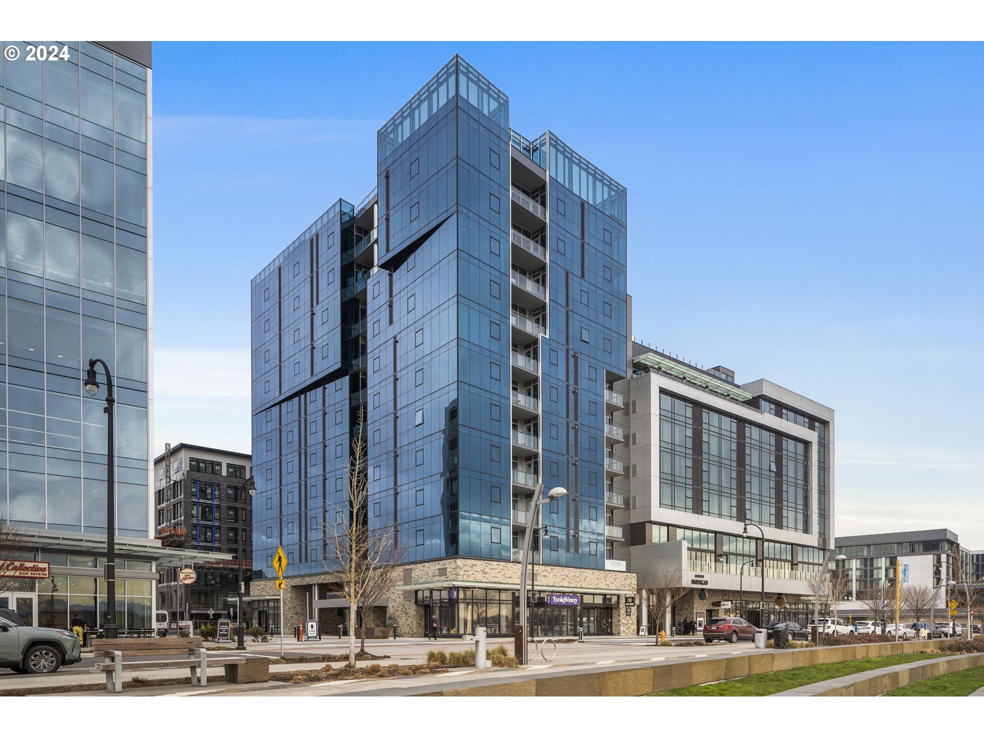 590 WATERFRONT WAY 1000