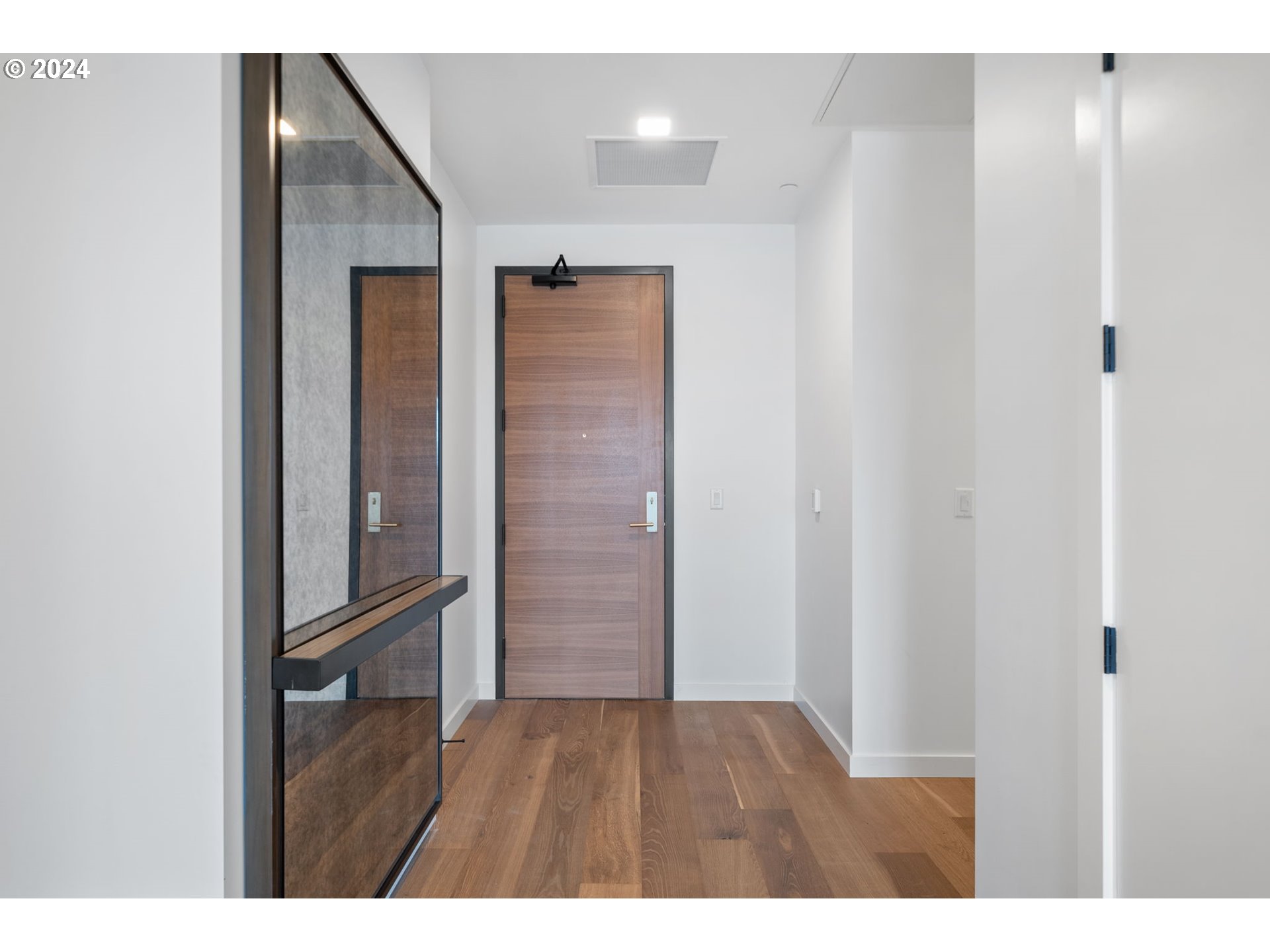 590 WATERFRONT WAY 1000