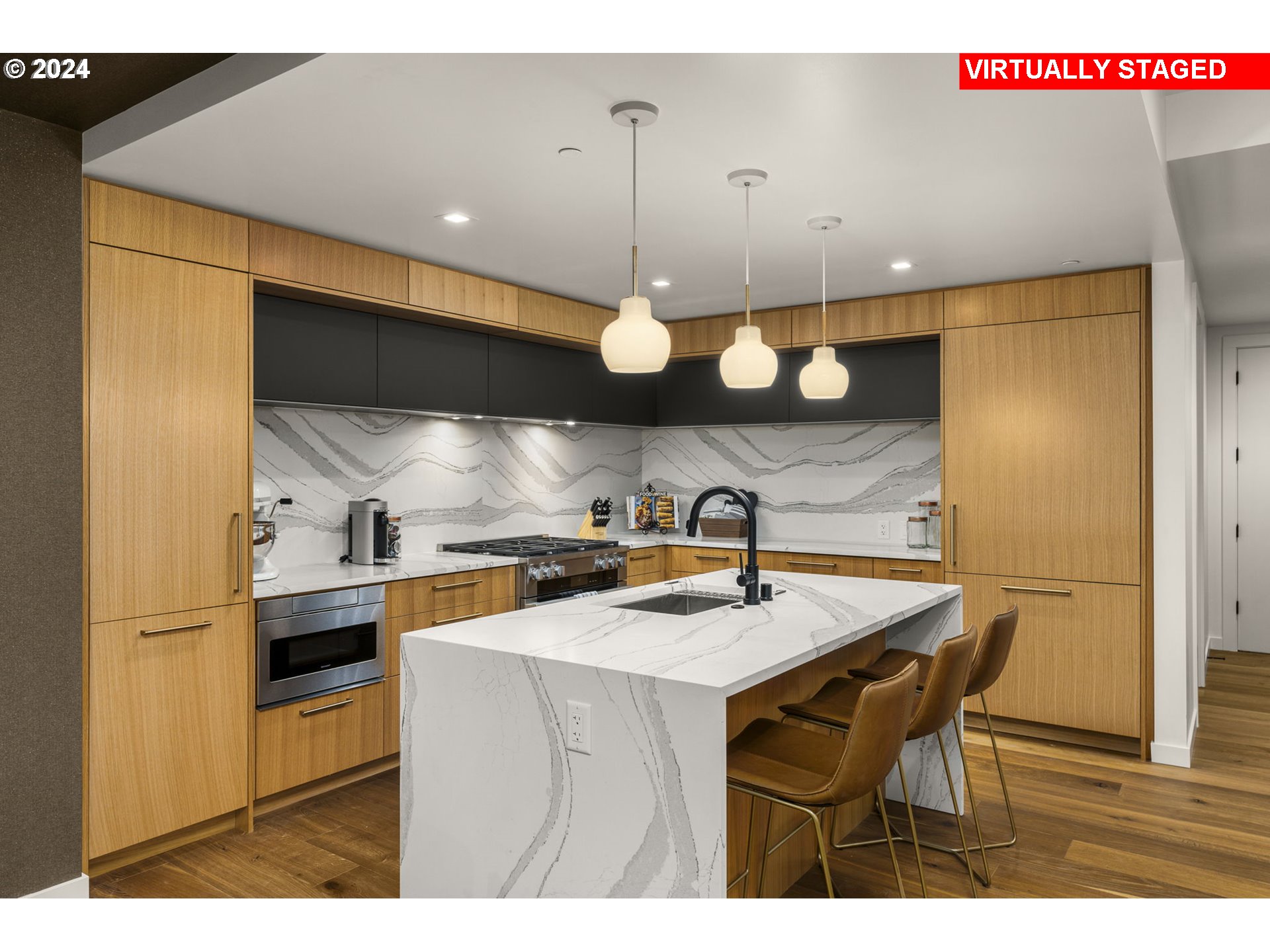 590 WATERFRONT WAY 600