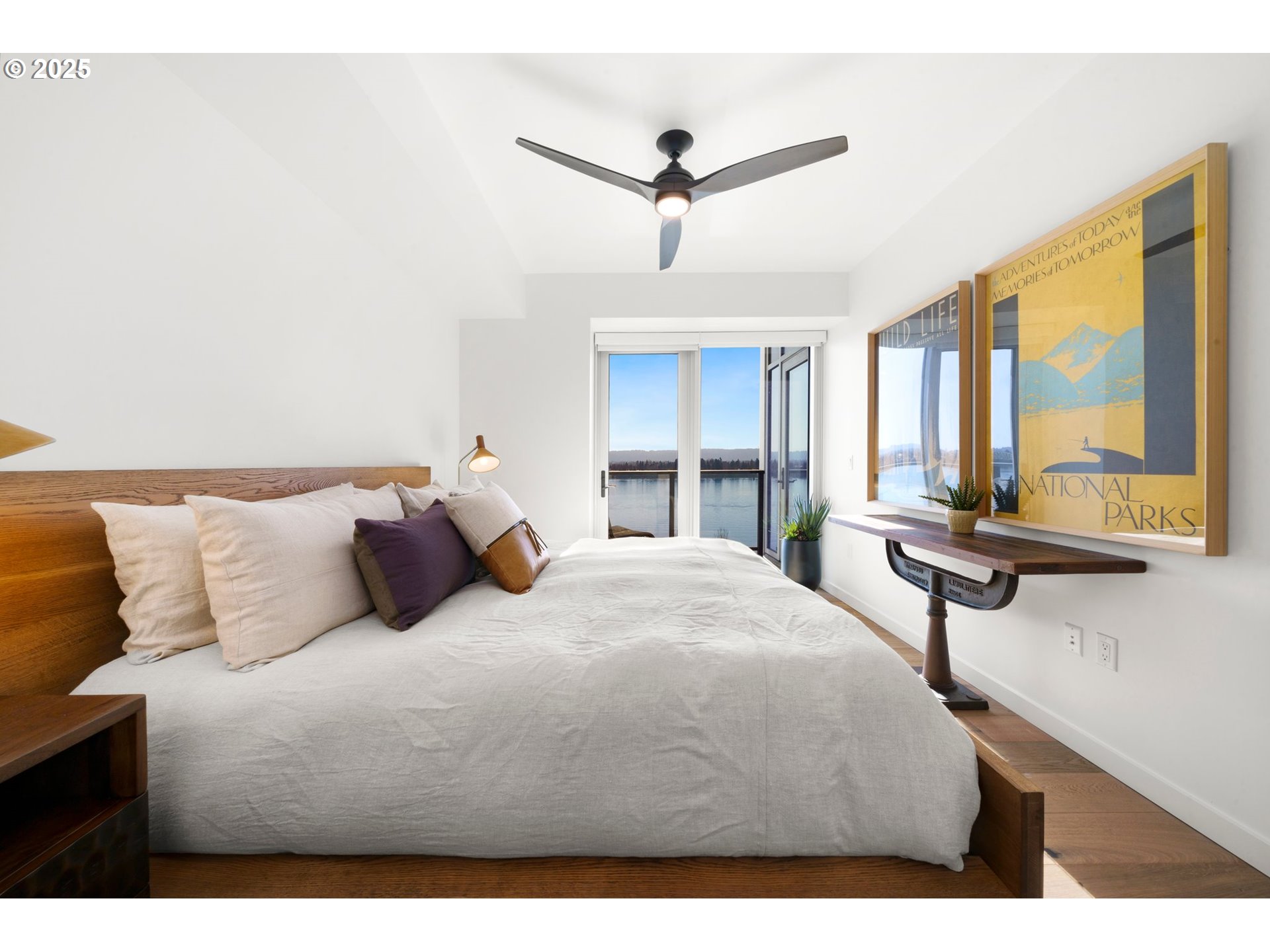 590 WATERFRONT WAY 404