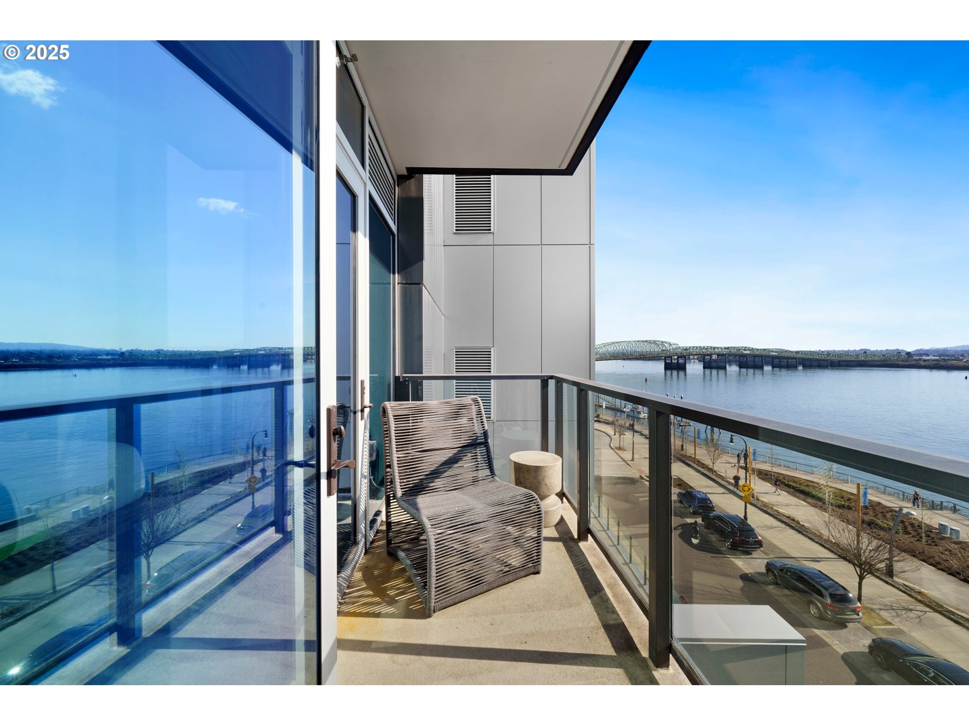 590 WATERFRONT WAY 404