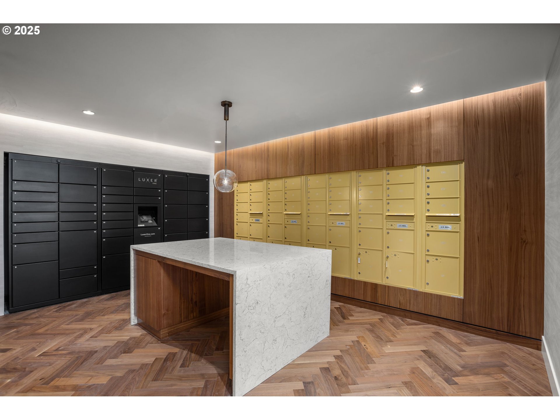 590 WATERFRONT WAY 500