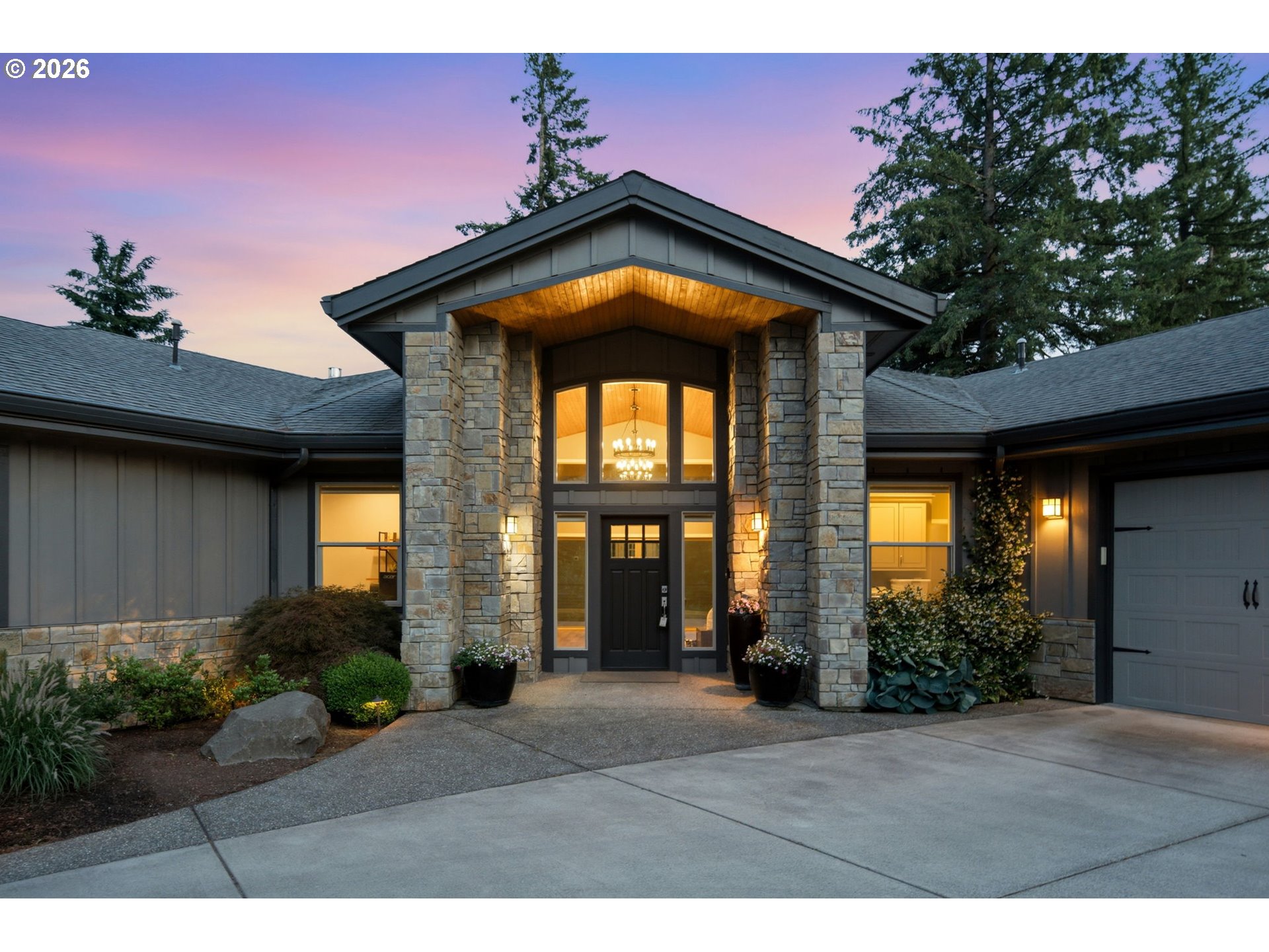 201 THOMPSON DR