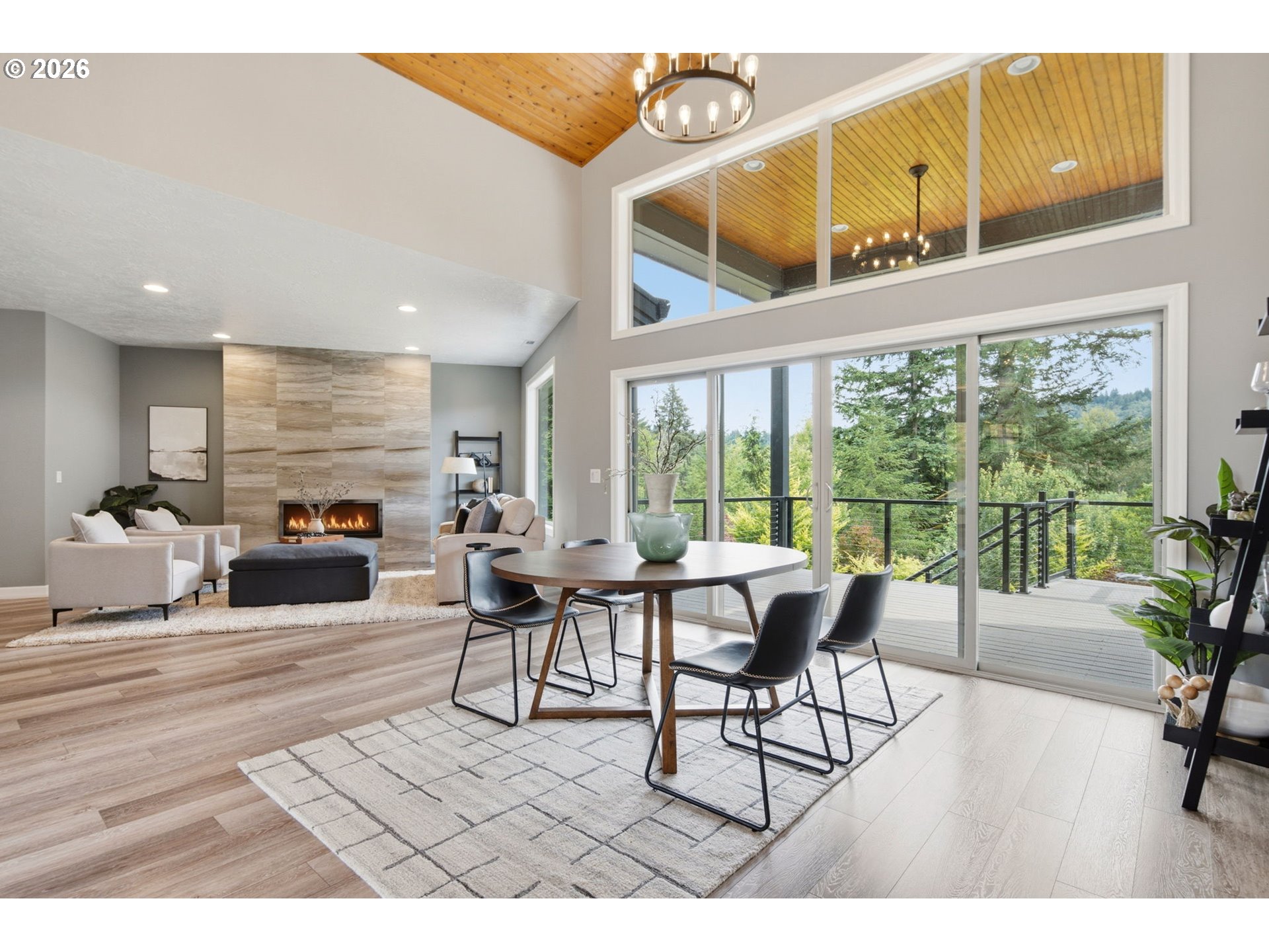 201 THOMPSON DR