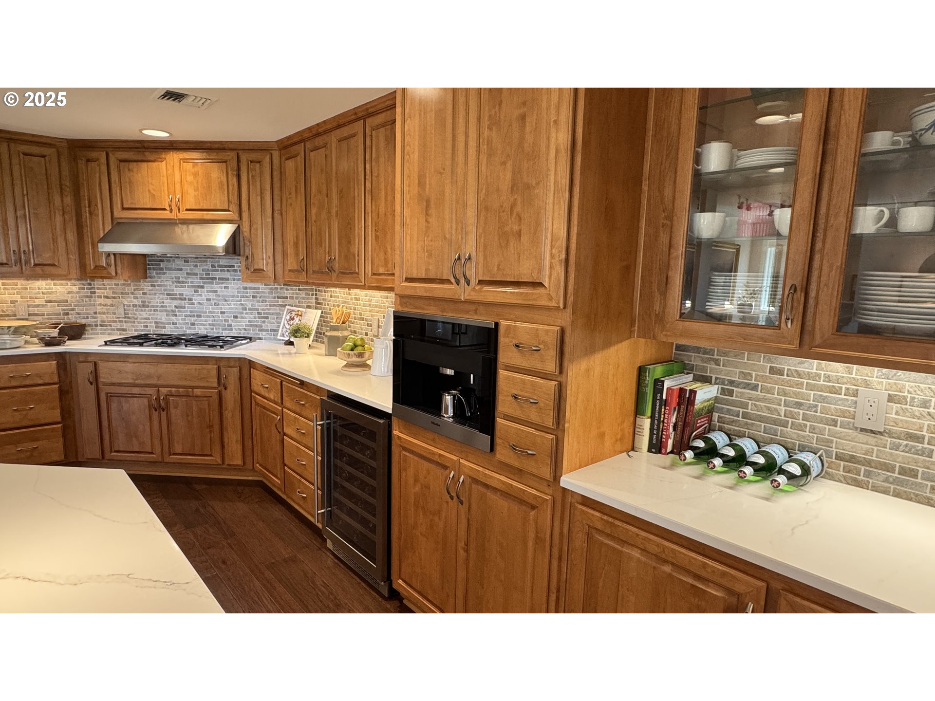 5433 SE SCENIC LN 100