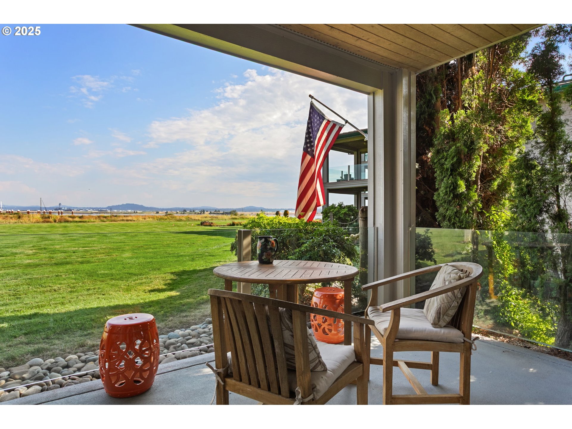 5433 SE SCENIC LN 100